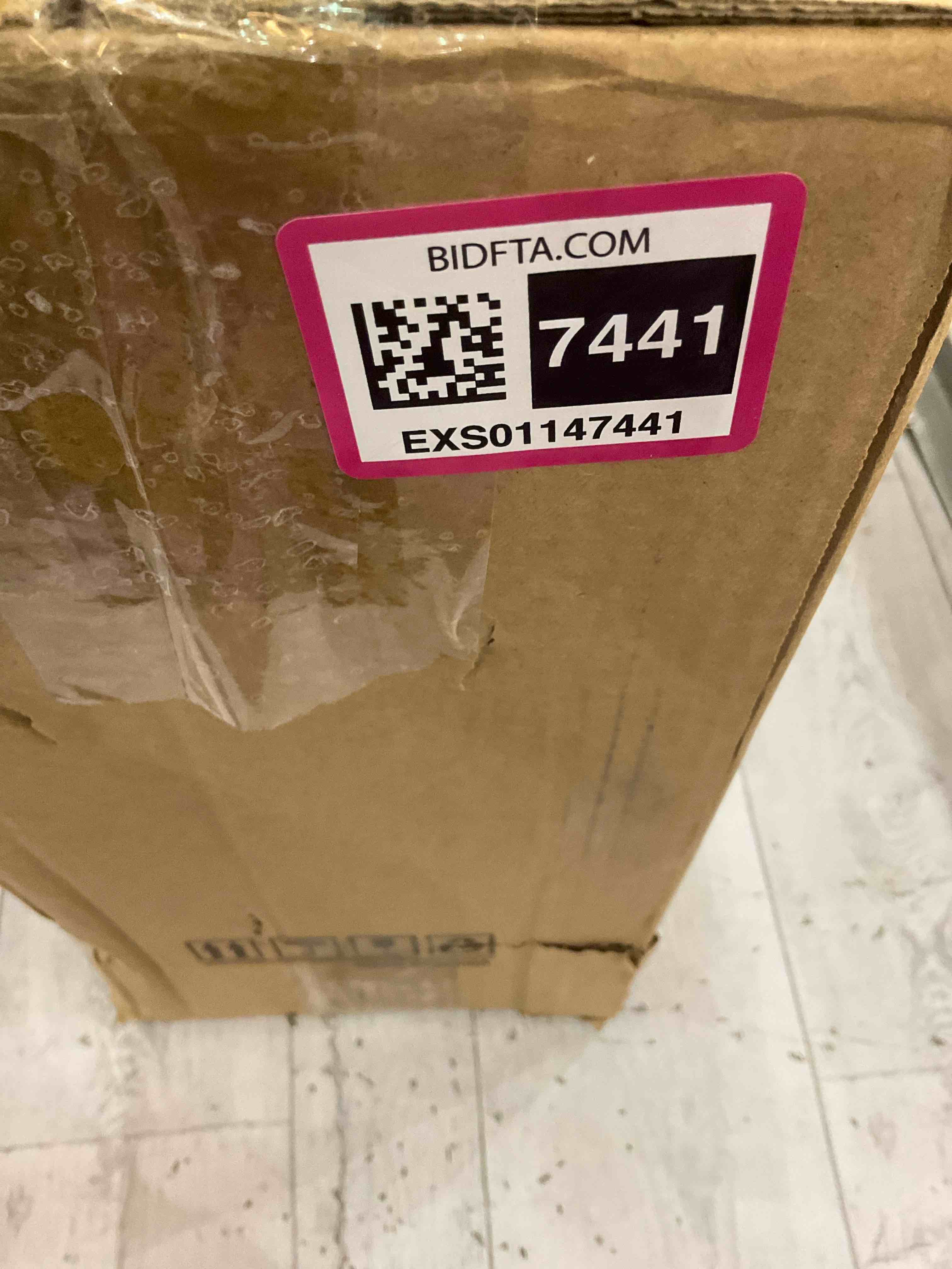 https://s3.amazonaws.com/lotting-images-prod/bidfta/EXS01147441_1708545355713.jpeg