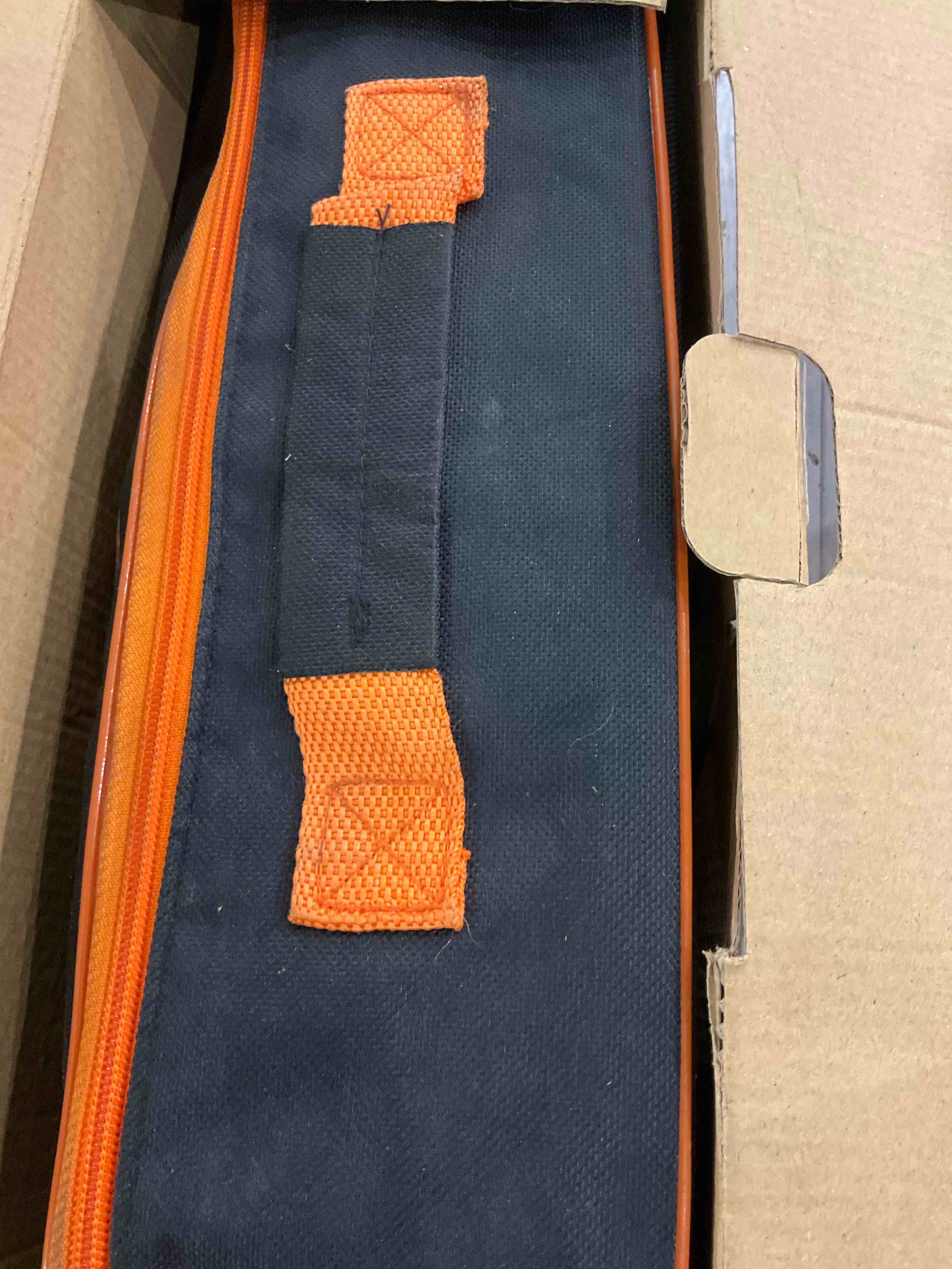 https://s3.amazonaws.com/lotting-images-prod/bidfta/EXS01148098_1708692502456.jpeg