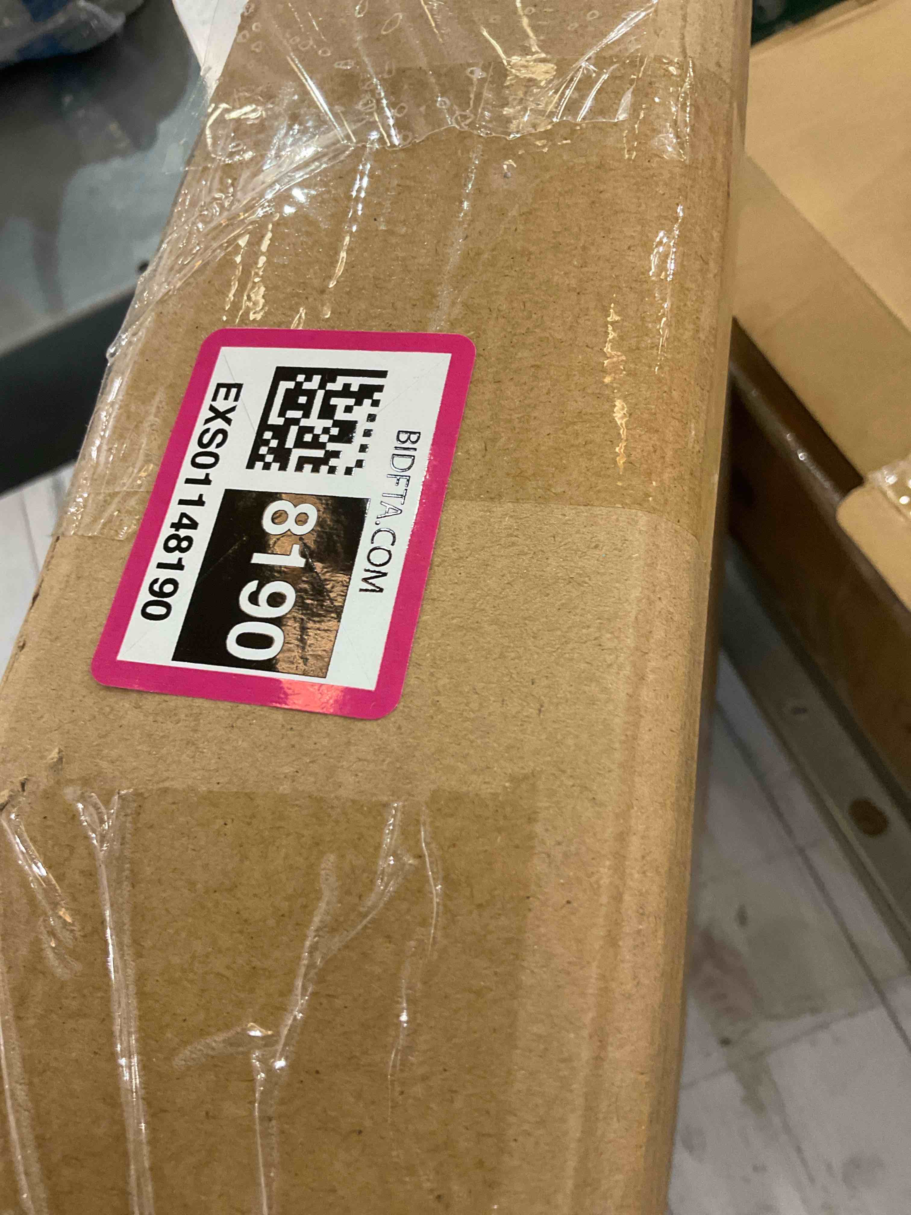 https://s3.amazonaws.com/lotting-images-prod/bidfta/EXS01148190_1708705400951.jpeg