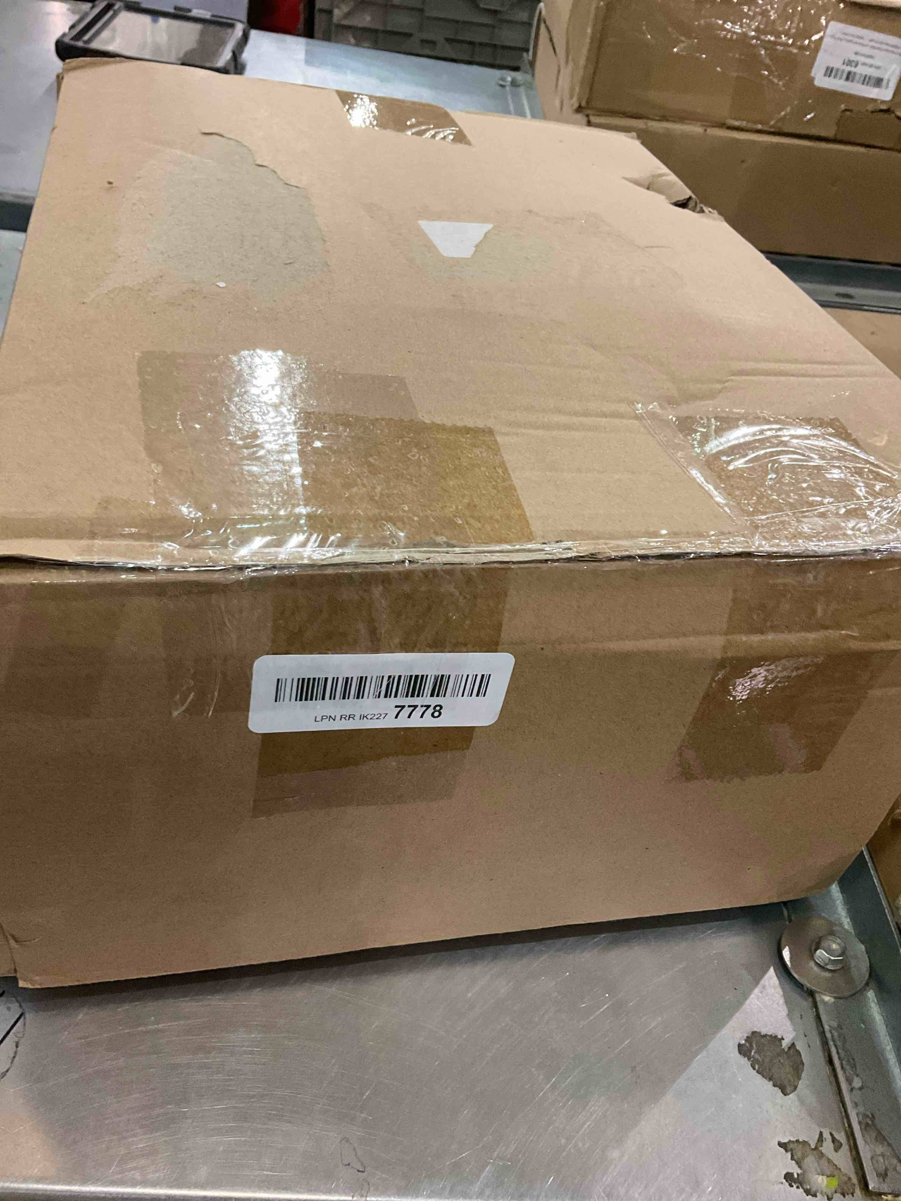 https://s3.amazonaws.com/lotting-images-prod/bidfta/EXS01149260_1708608660353.jpeg