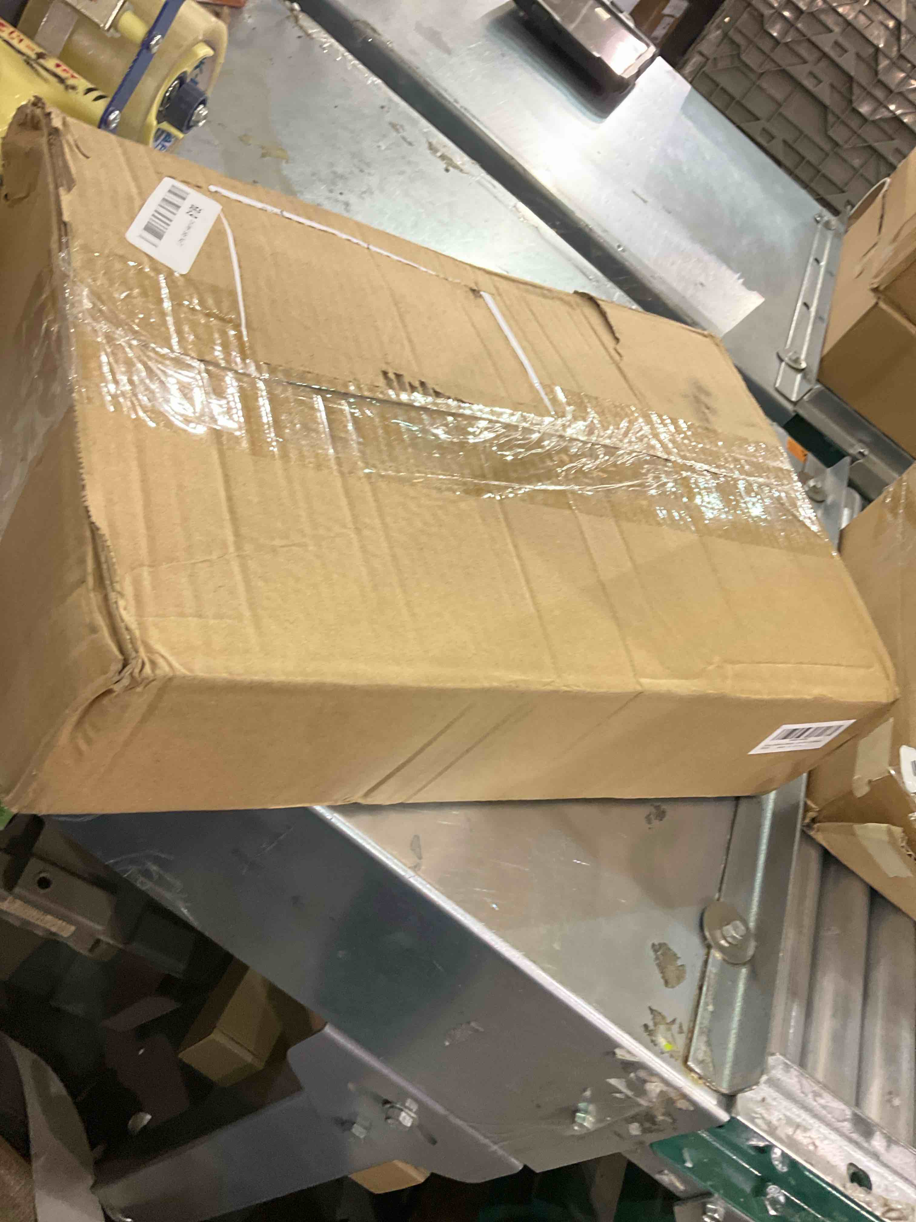 https://s3.amazonaws.com/lotting-images-prod/bidfta/EXS01149267_1708609347532.jpeg