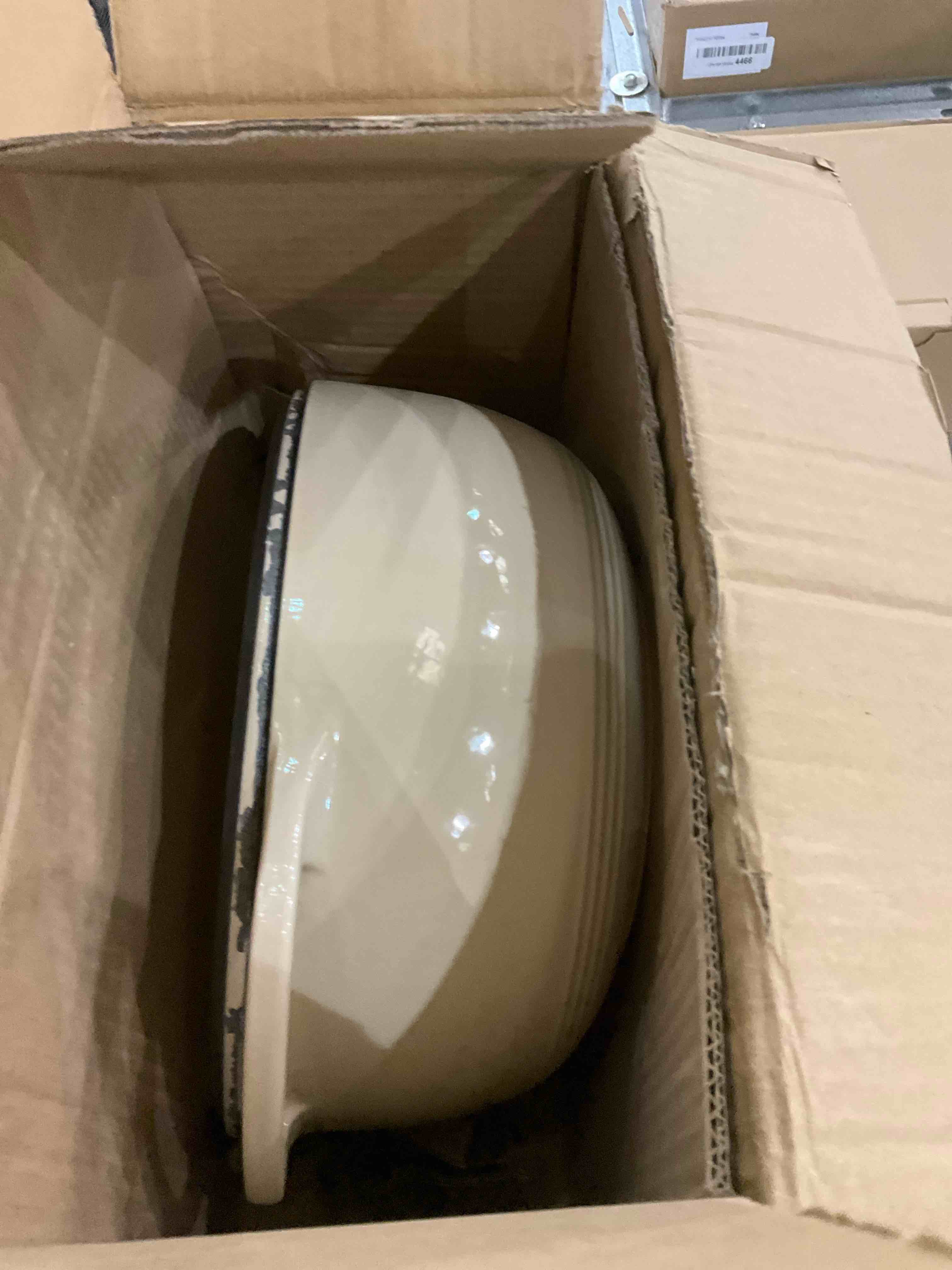 https://s3.amazonaws.com/lotting-images-prod/bidfta/EXS01151785_1705512301287.jpeg