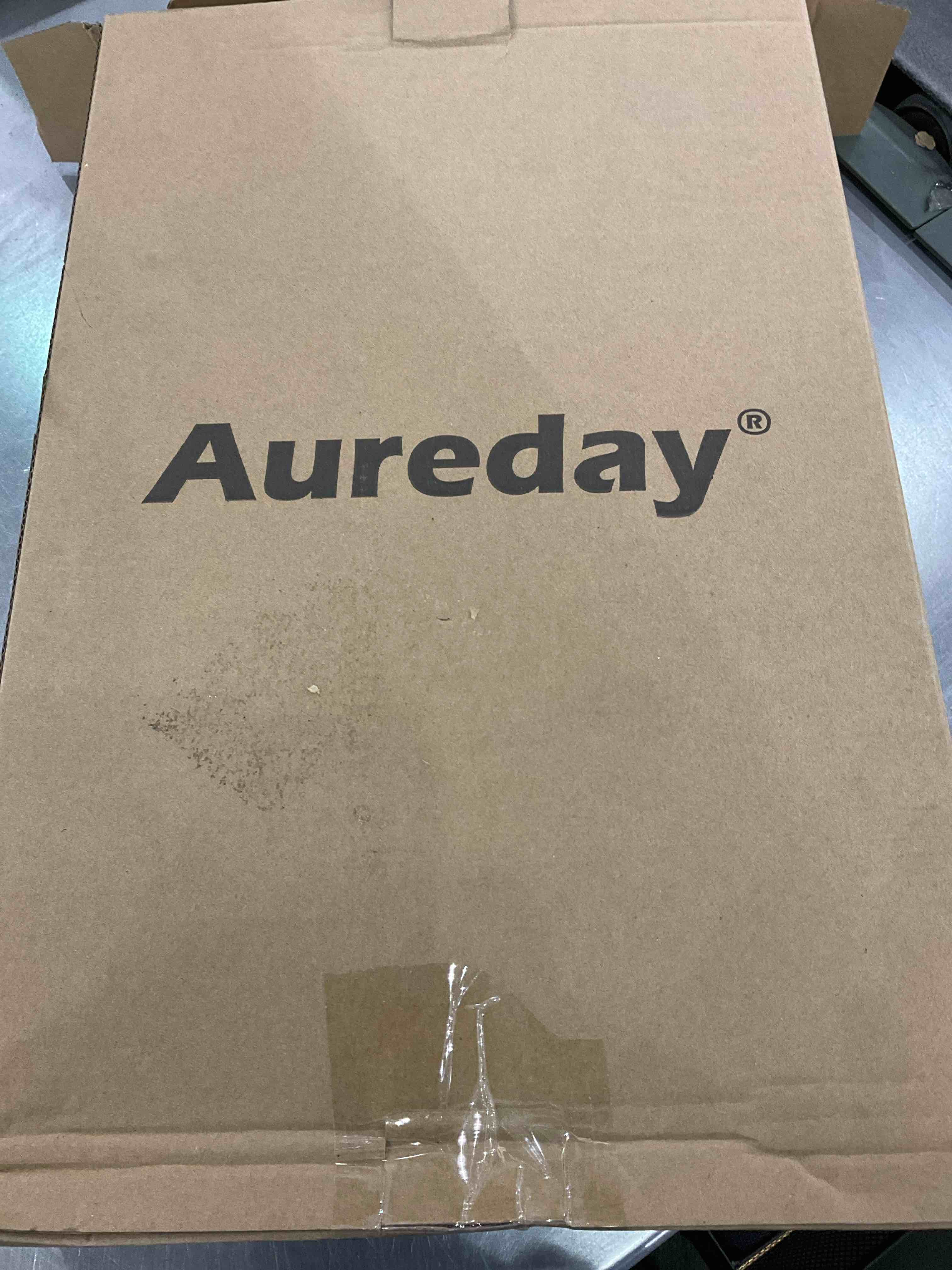 https://s3.amazonaws.com/lotting-images-prod/bidfta/EXS01152159_1706028471823.jpeg