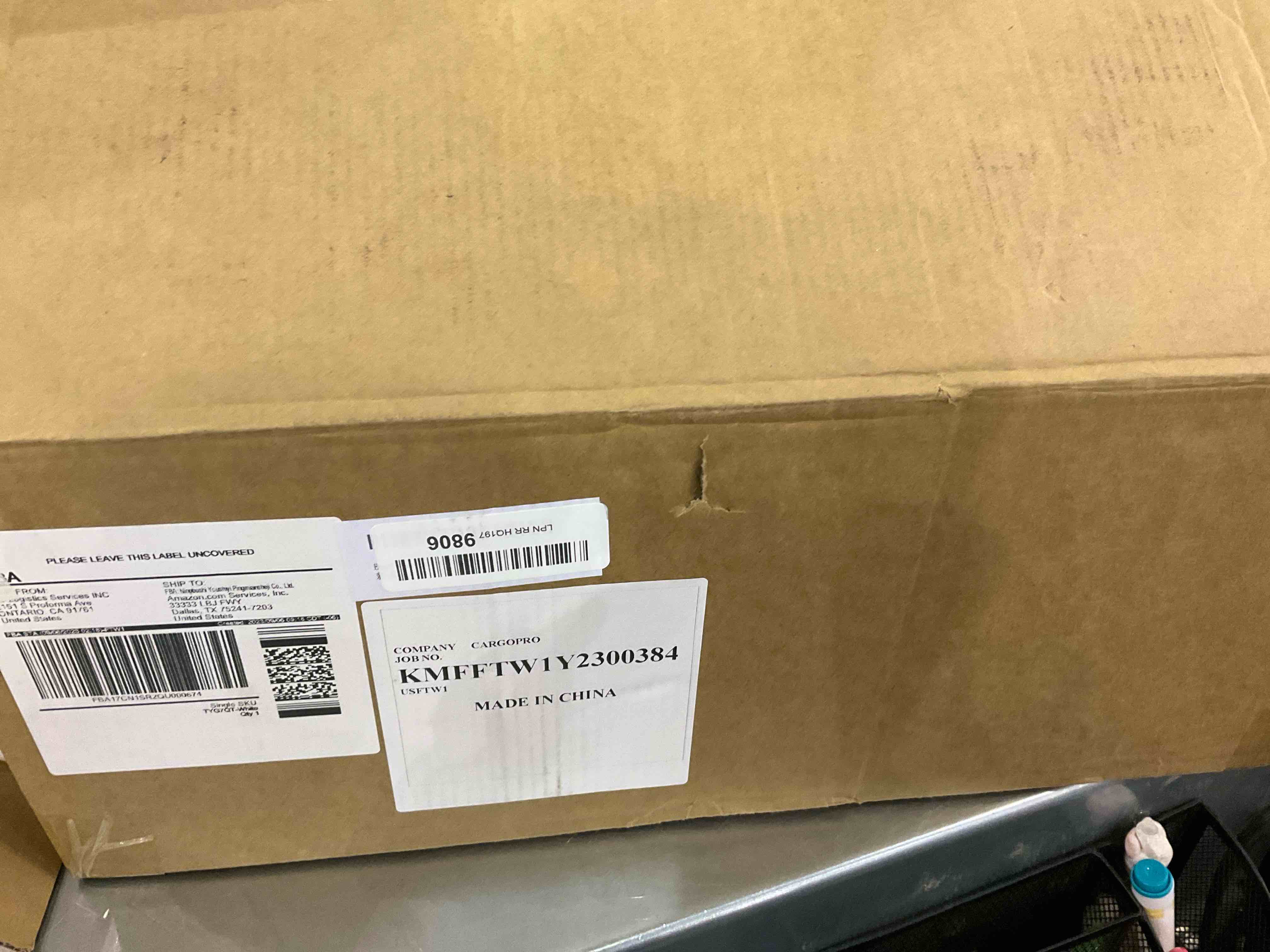 https://s3.amazonaws.com/lotting-images-prod/bidfta/EXS01152273_1706098891210.jpeg