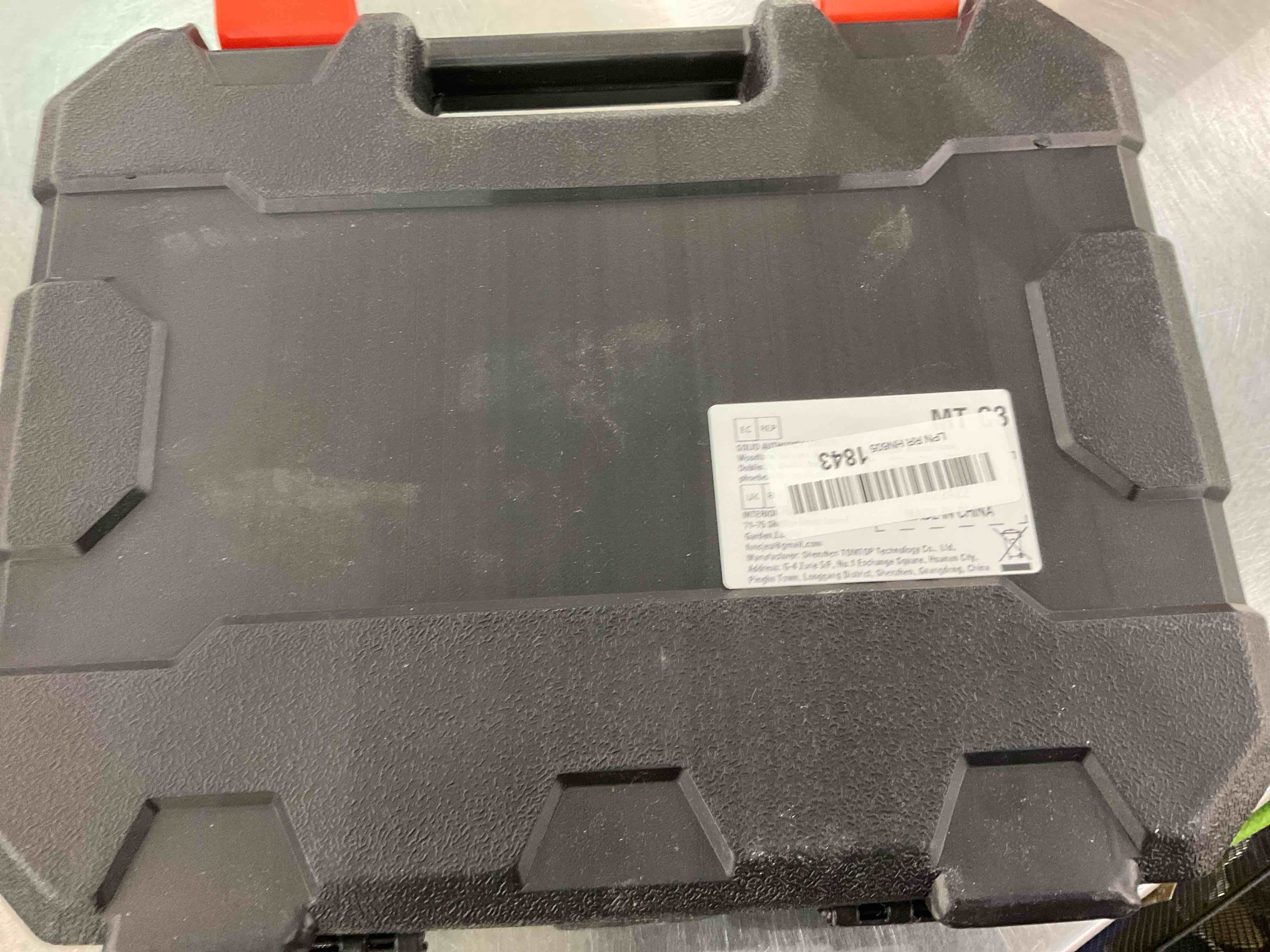 https://s3.amazonaws.com/lotting-images-prod/bidfta/EXS01152338_1706111694850.jpeg
