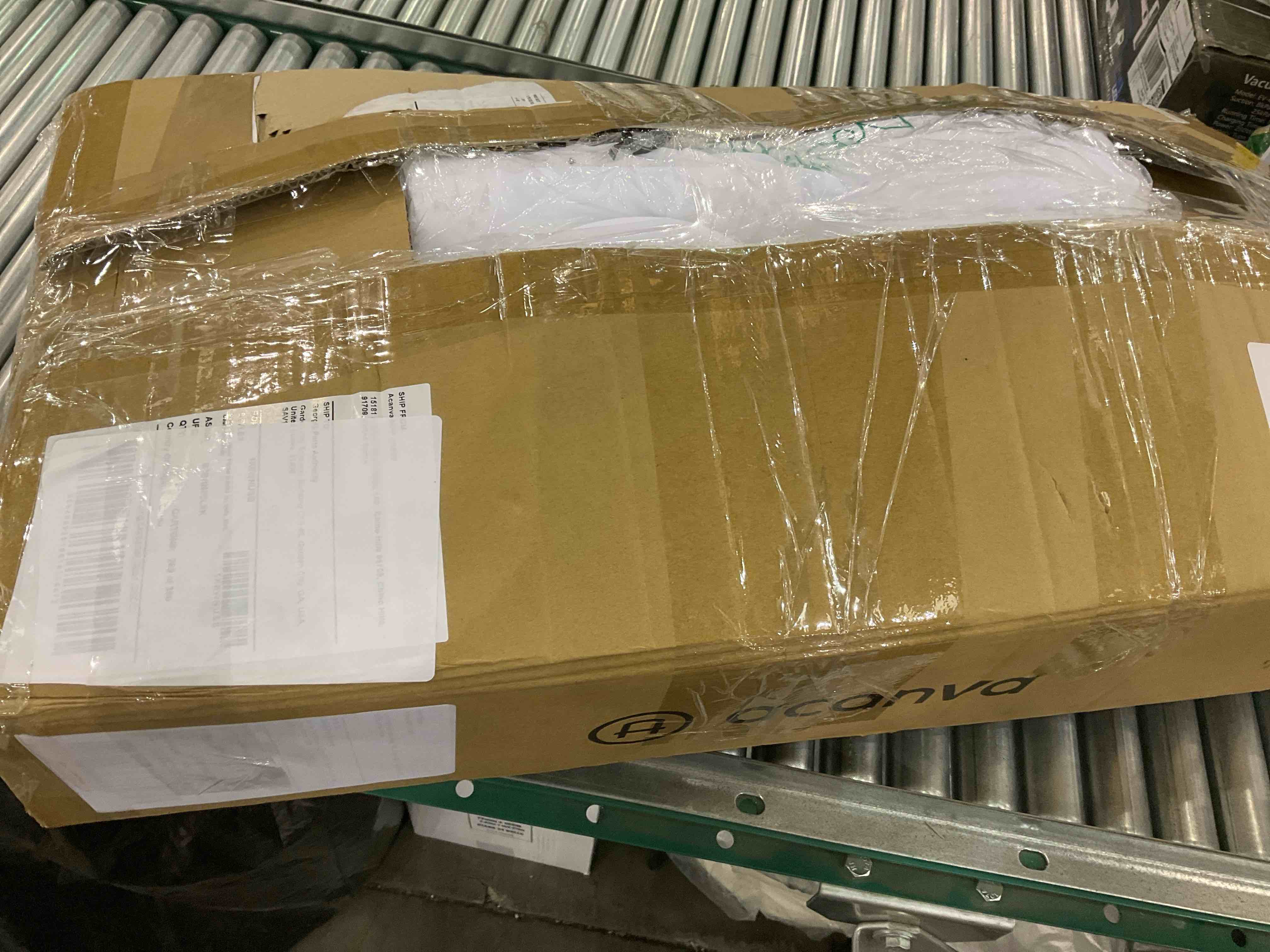 https://s3.amazonaws.com/lotting-images-prod/bidfta/EXS01152341_1706112091345.jpeg