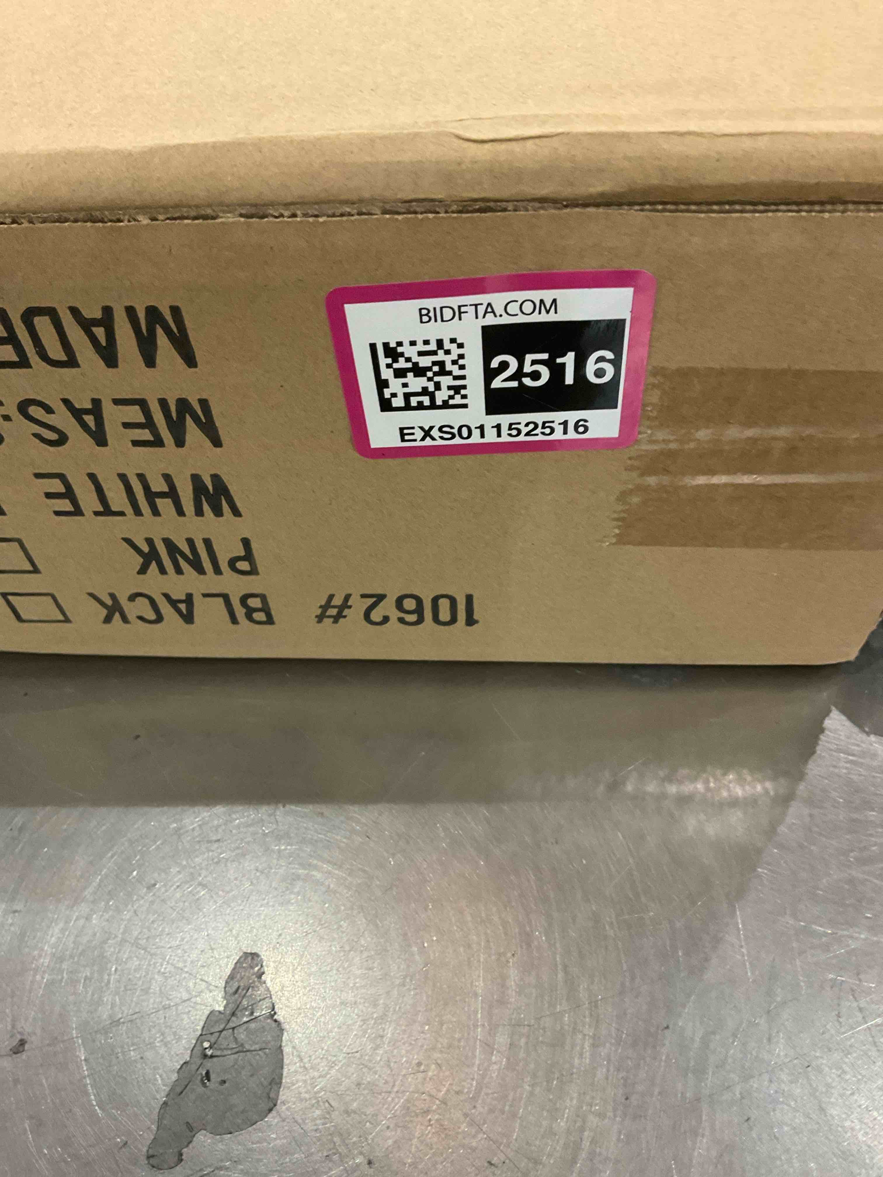 https://s3.amazonaws.com/lotting-images-prod/bidfta/EXS01152516_1705692010151.jpeg