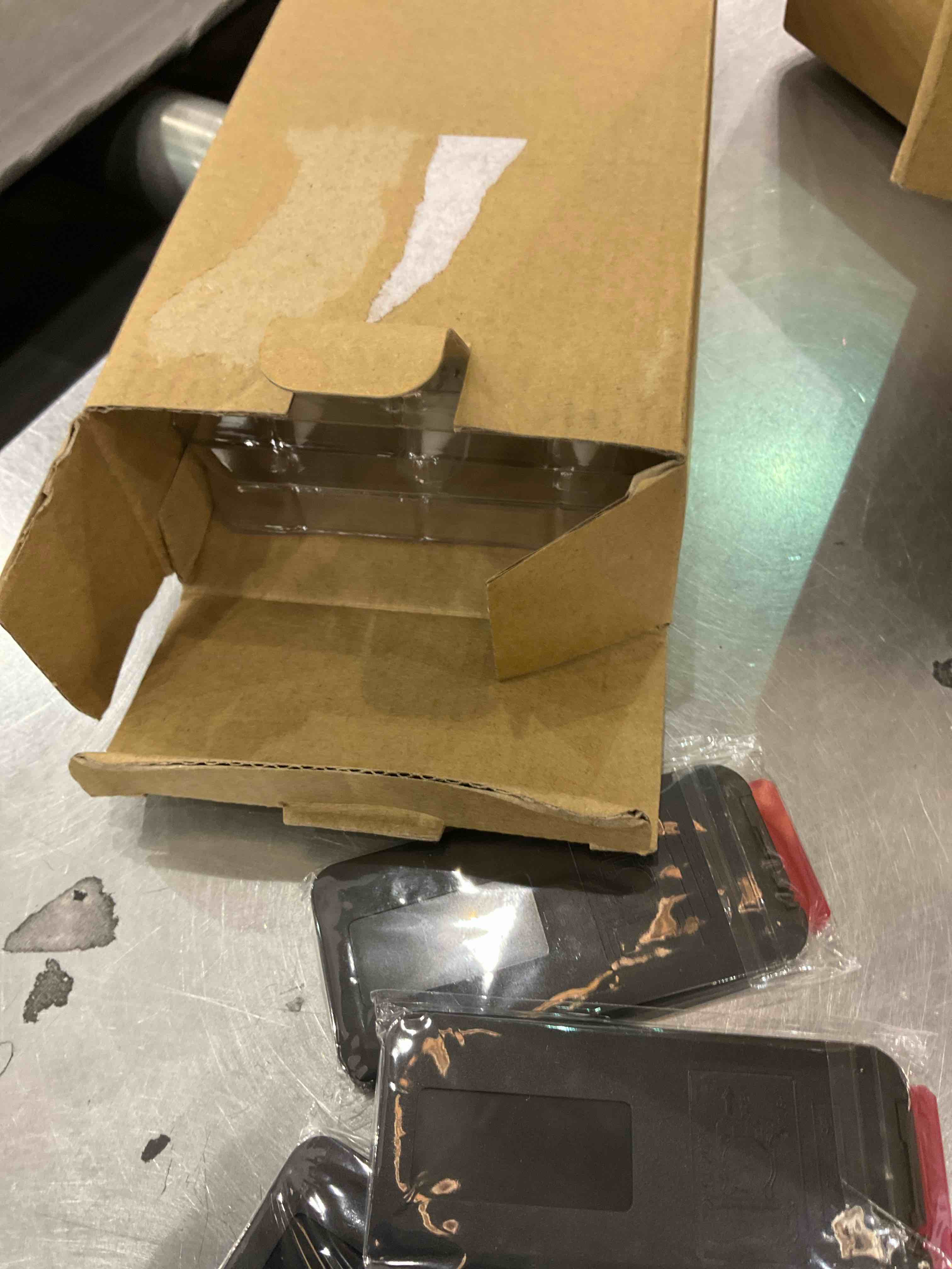 https://s3.amazonaws.com/lotting-images-prod/bidfta/EXS01152519_1705693253566.jpeg