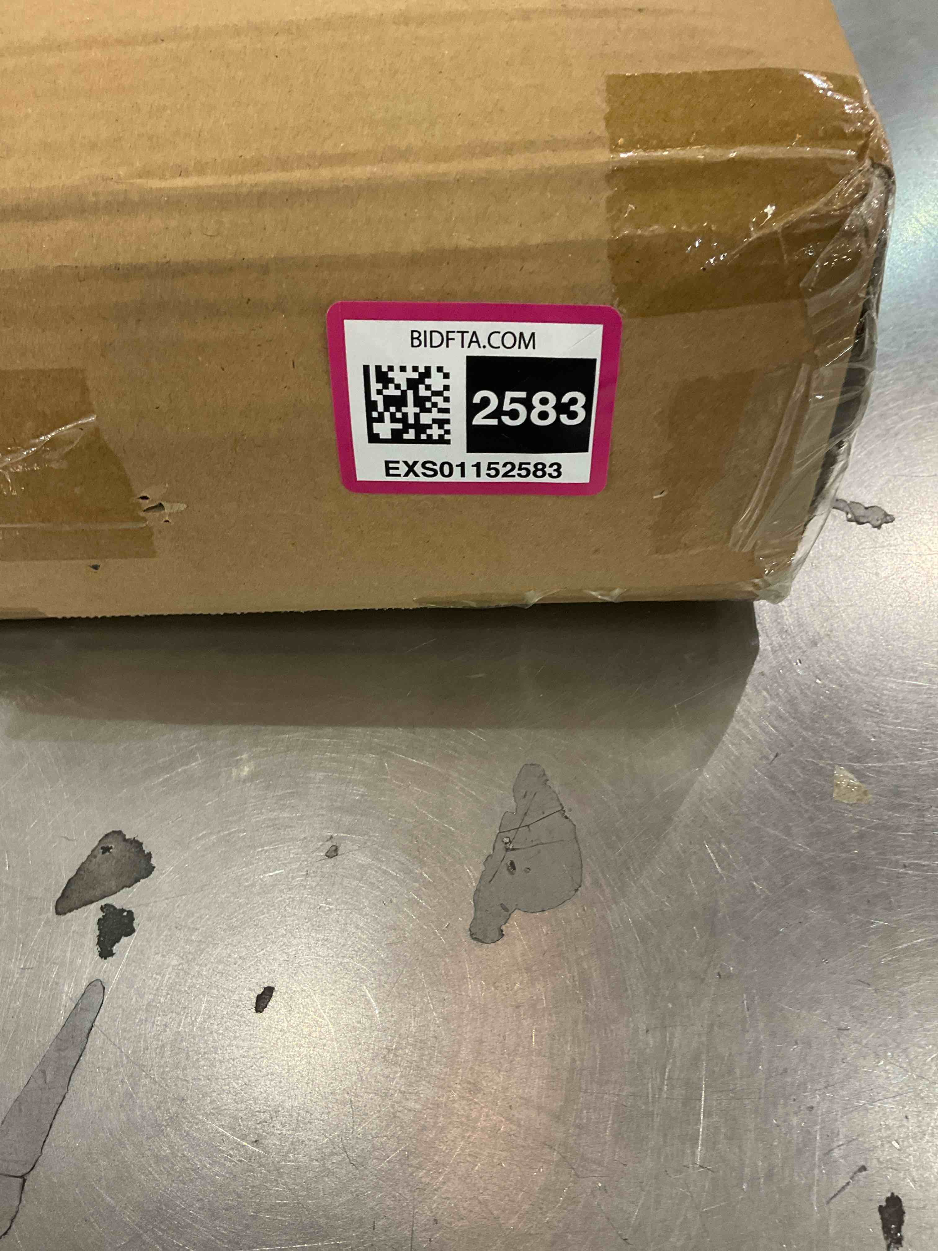 https://s3.amazonaws.com/lotting-images-prod/bidfta/EXS01152583_1705937813825.jpeg