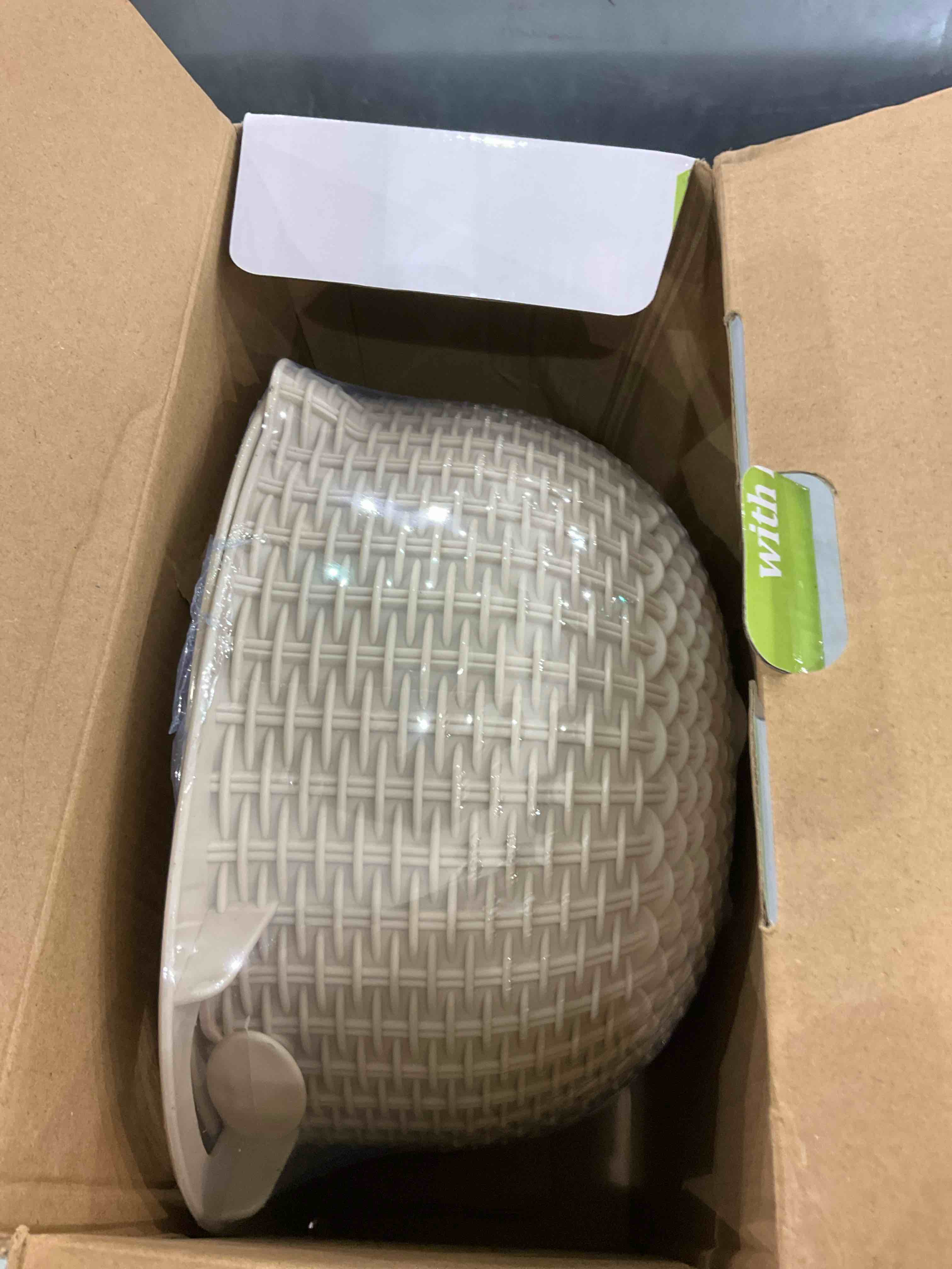 https://s3.amazonaws.com/lotting-images-prod/bidfta/EXS01154026_1705072163996.jpeg