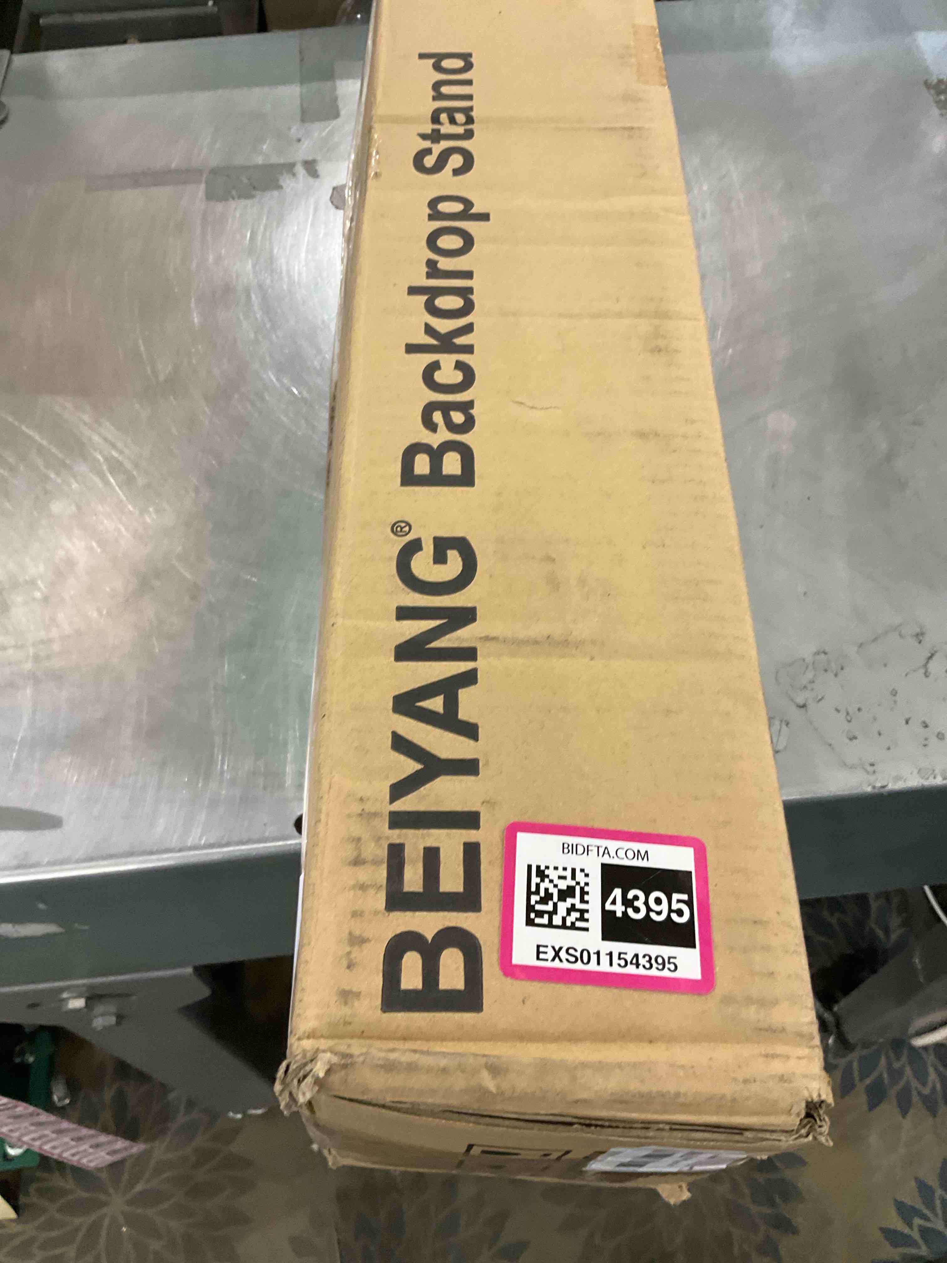 https://s3.amazonaws.com/lotting-images-prod/bidfta/EXS01154395_1706039038989.jpeg
