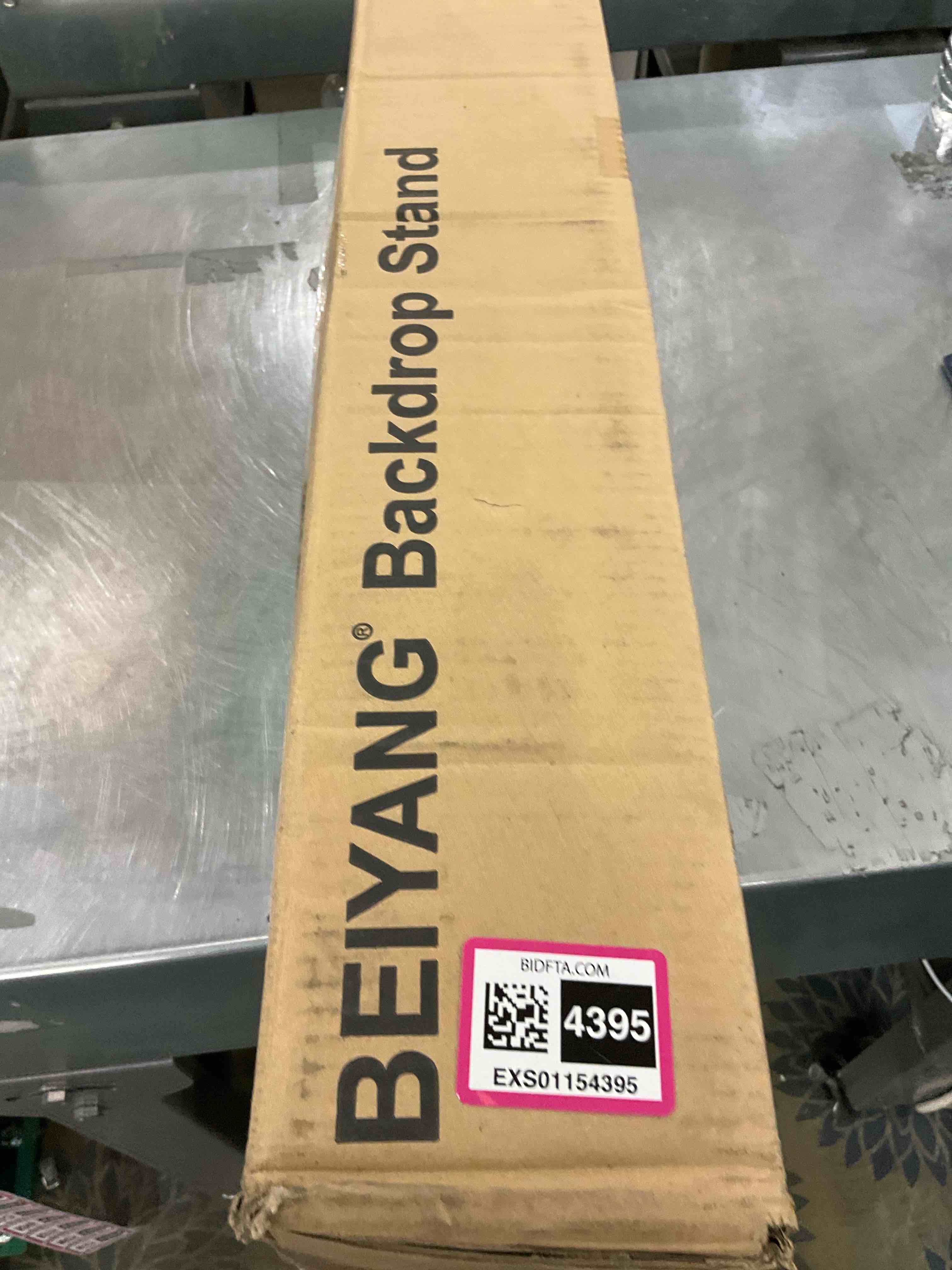https://s3.amazonaws.com/lotting-images-prod/bidfta/EXS01154395_1706039039799.jpeg