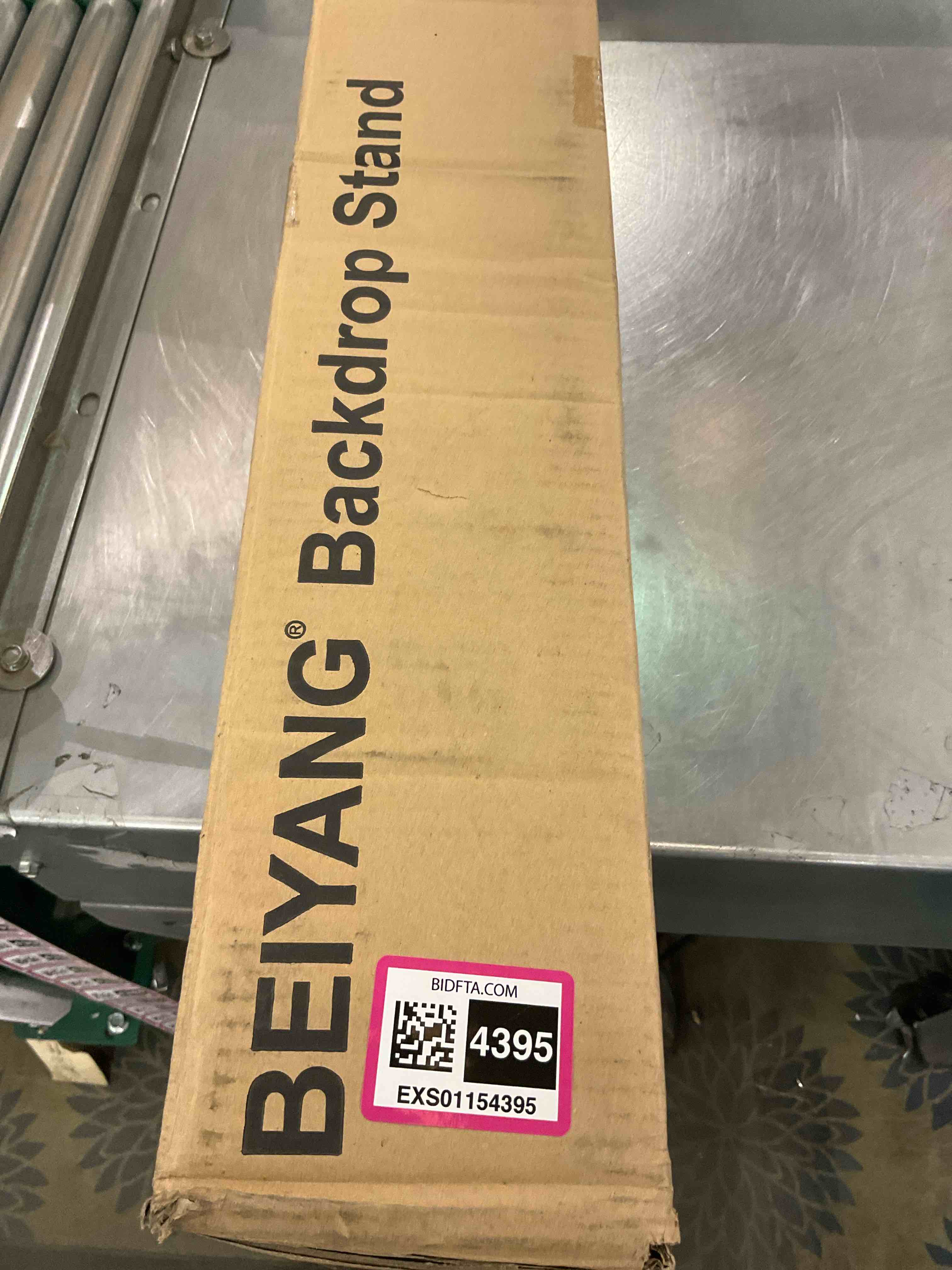 https://s3.amazonaws.com/lotting-images-prod/bidfta/EXS01154395_1706039110087.jpeg