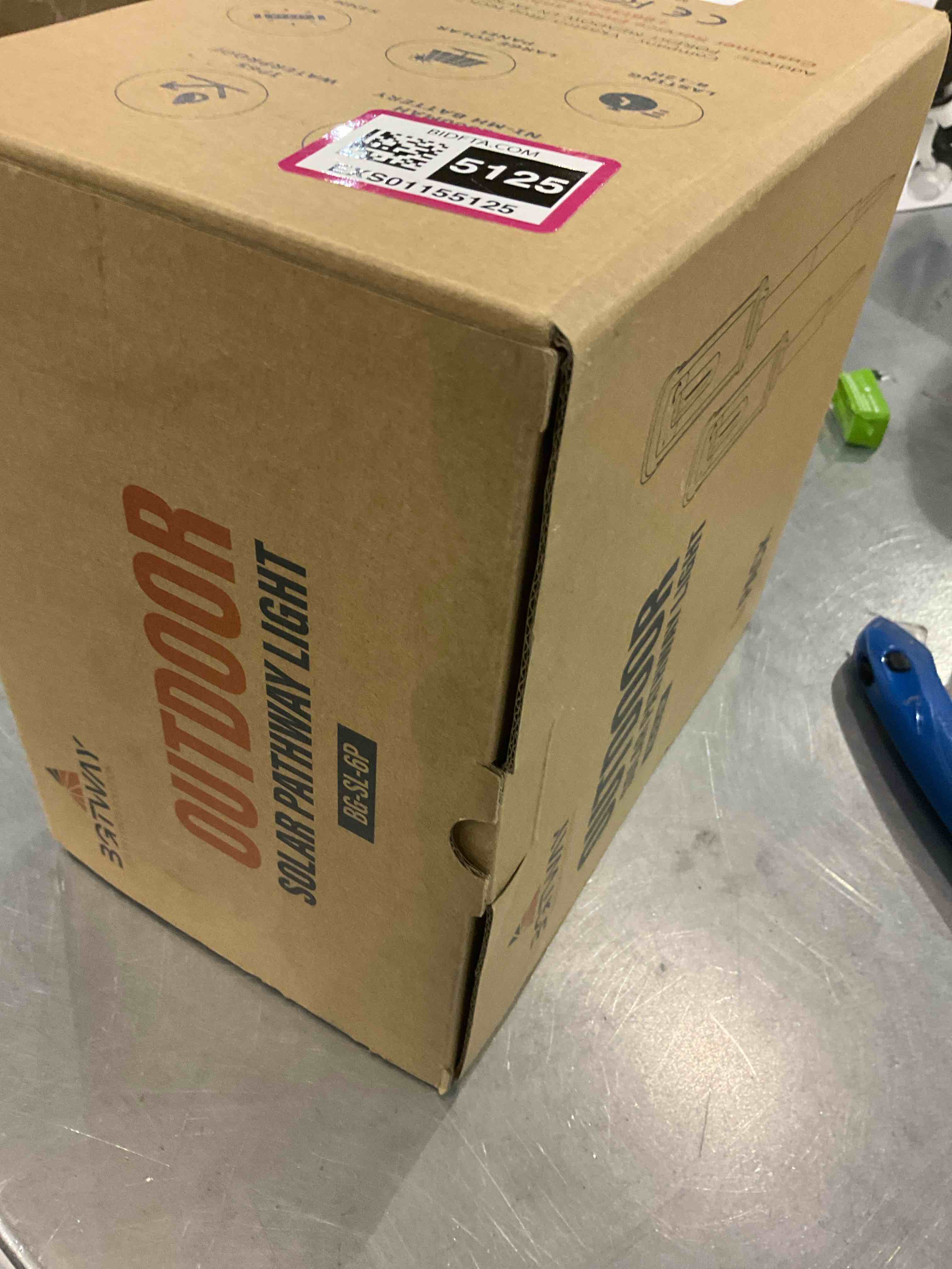 https://s3.amazonaws.com/lotting-images-prod/bidfta/EXS01155125_1705071582334.jpeg