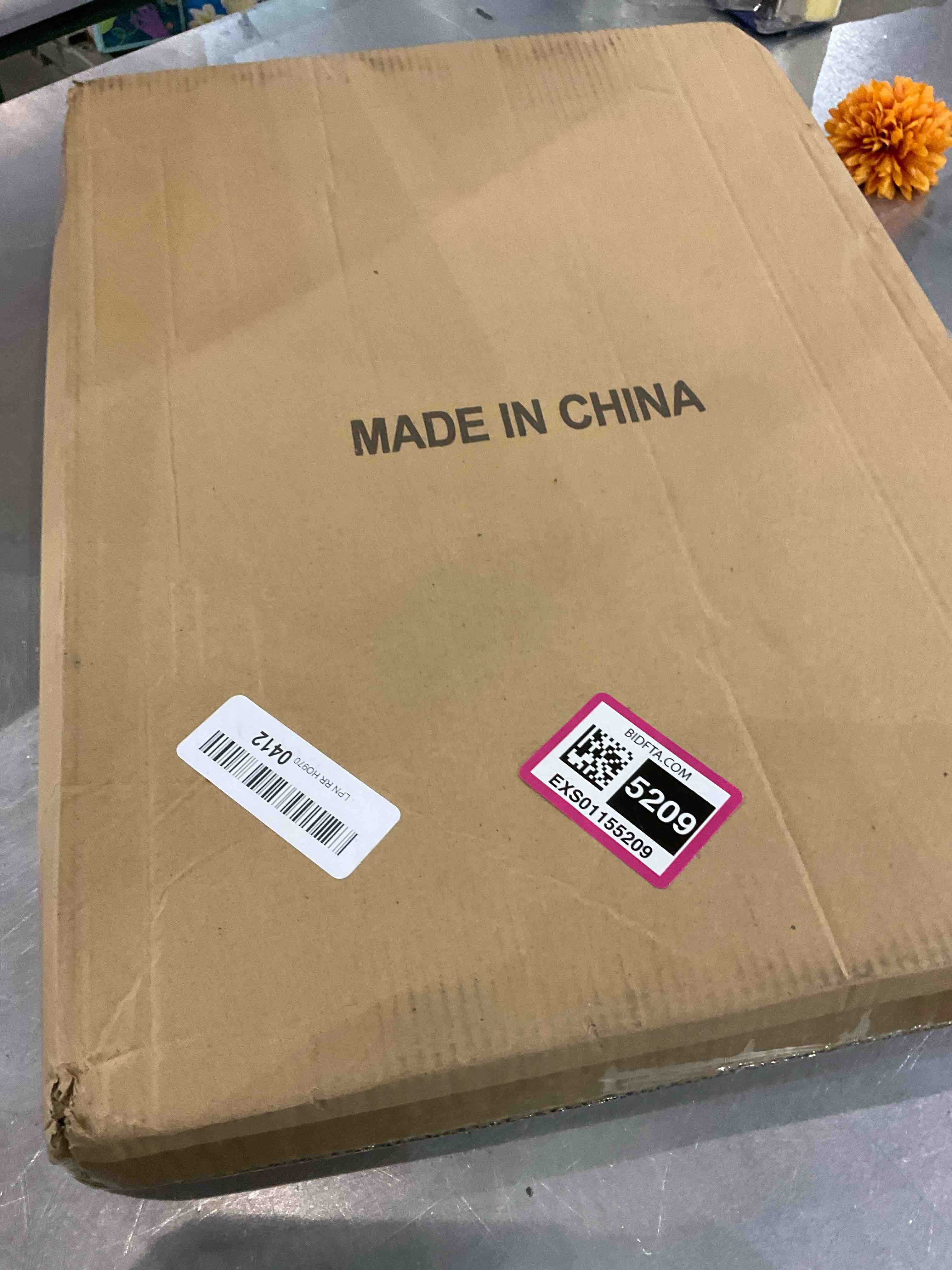 https://s3.amazonaws.com/lotting-images-prod/bidfta/EXS01155209_1705082194648.jpeg