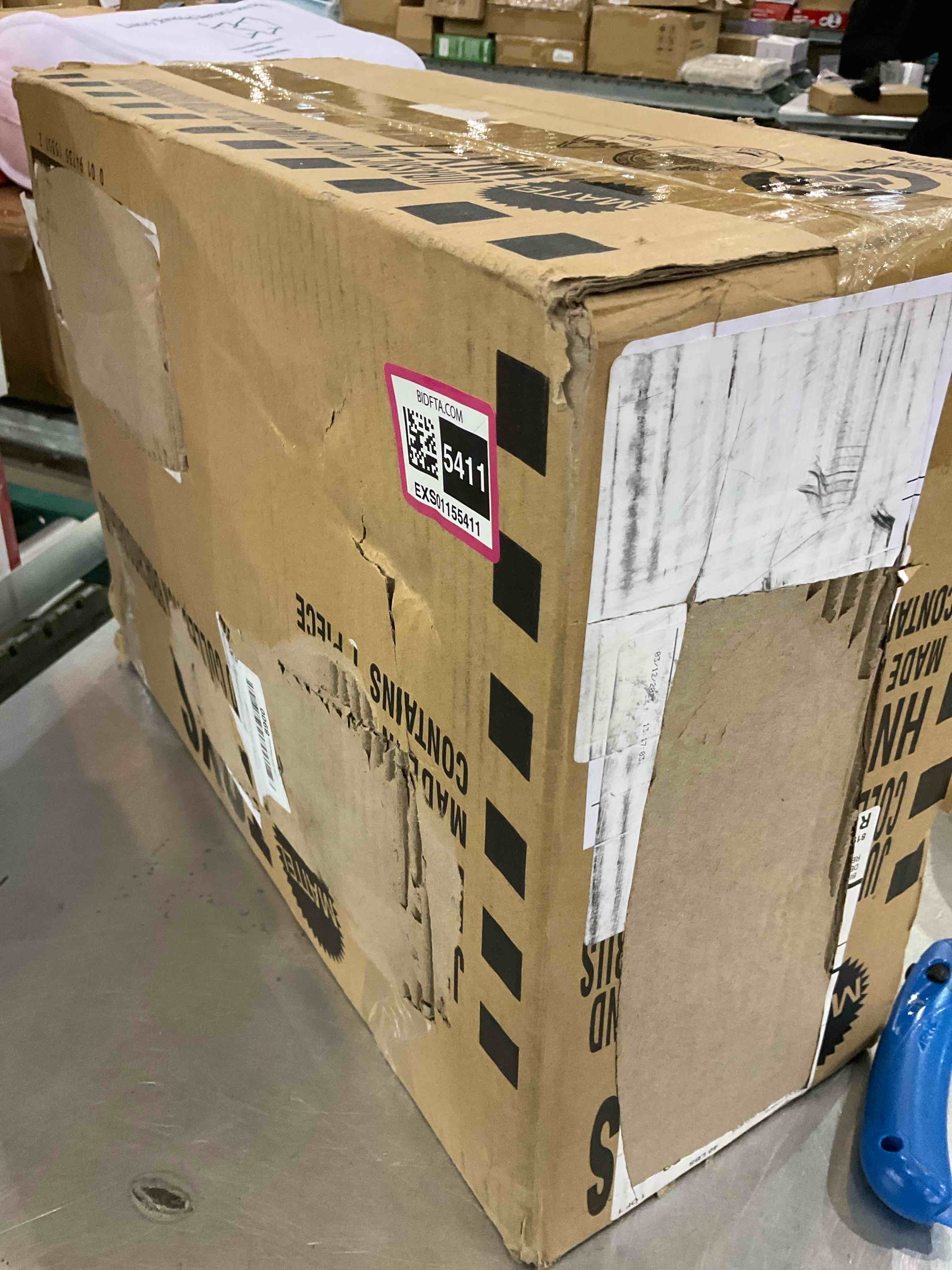 https://s3.amazonaws.com/lotting-images-prod/bidfta/EXS01155411_1705518550928.jpeg
