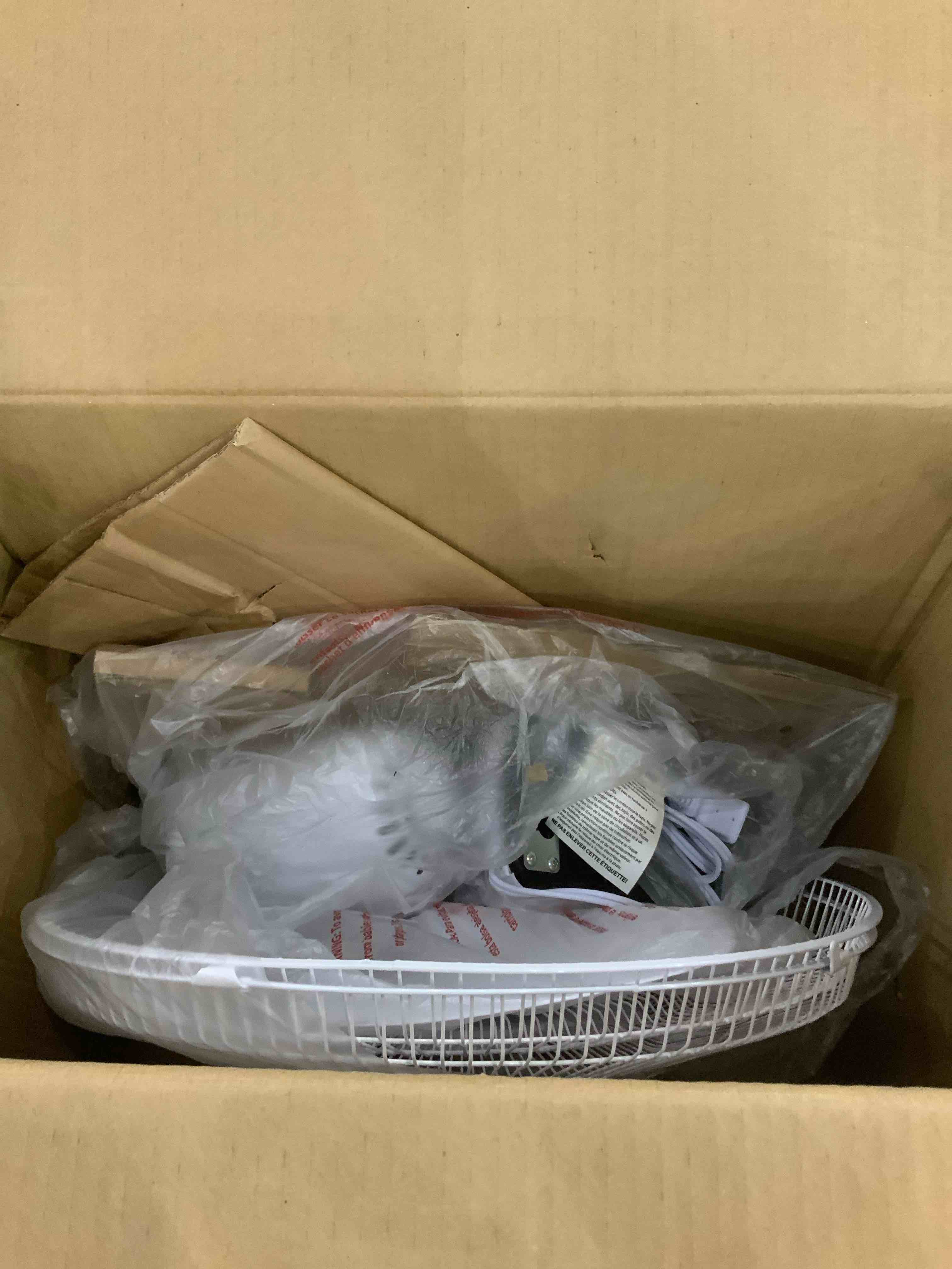 https://s3.amazonaws.com/lotting-images-prod/bidfta/EXS01155643_1705930666831.jpeg