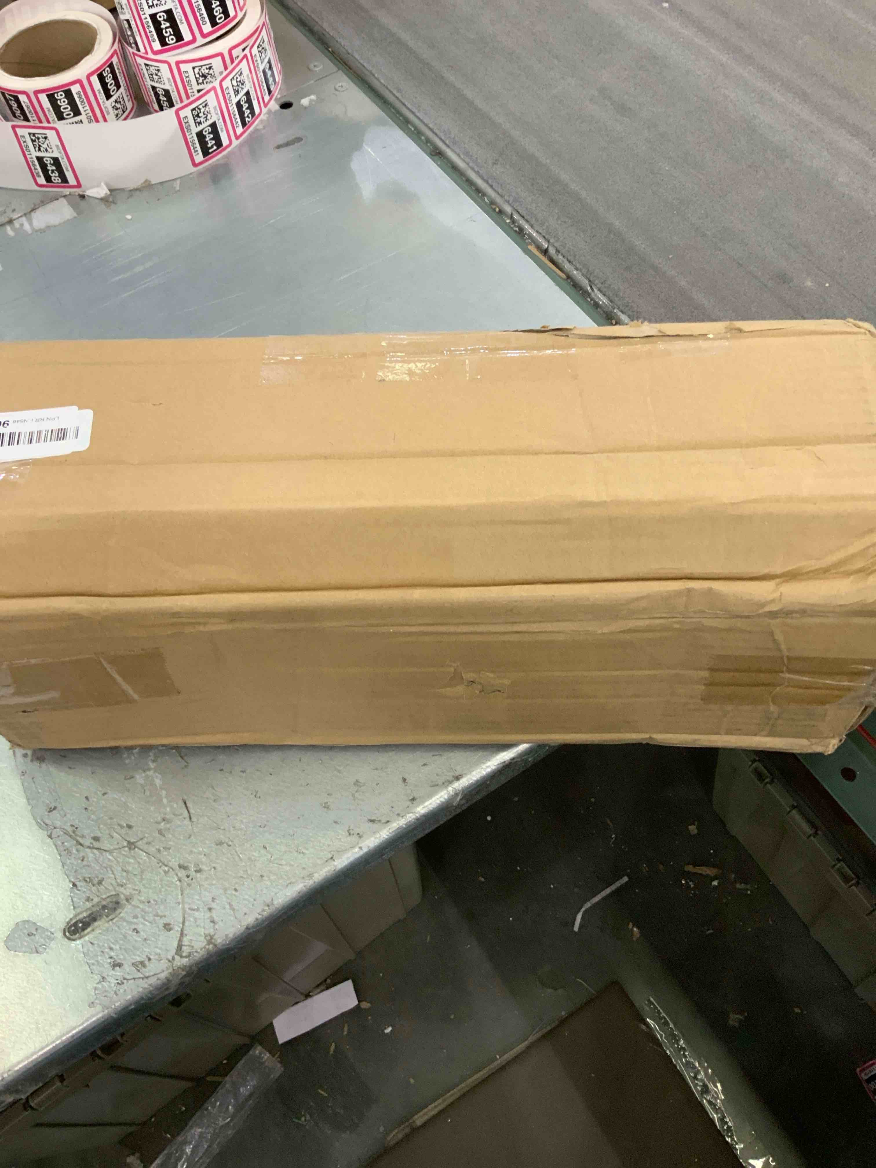 https://s3.amazonaws.com/lotting-images-prod/bidfta/EXS01155730_1705941903450.jpeg