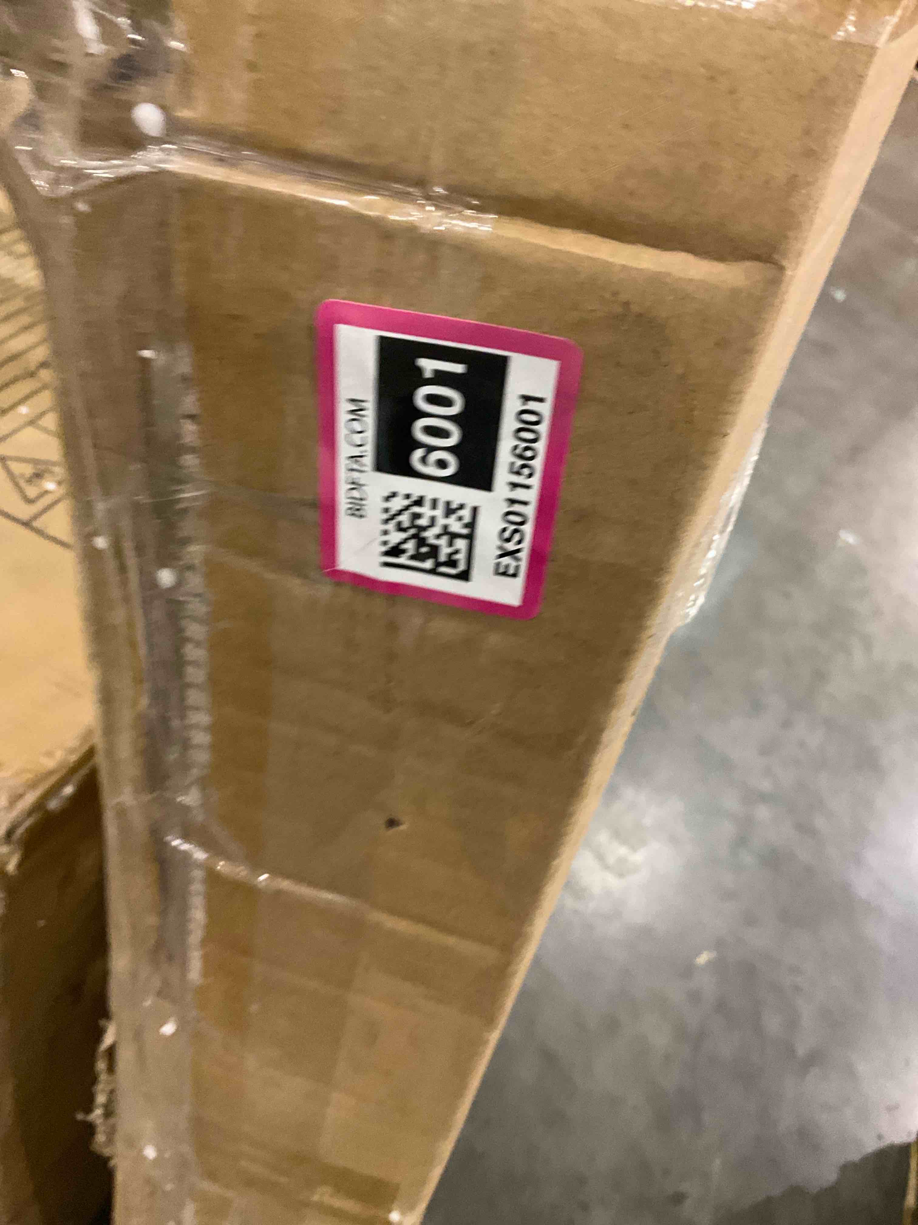 https://s3.amazonaws.com/lotting-images-prod/bidfta/EXS01156001_1705073688572.jpeg