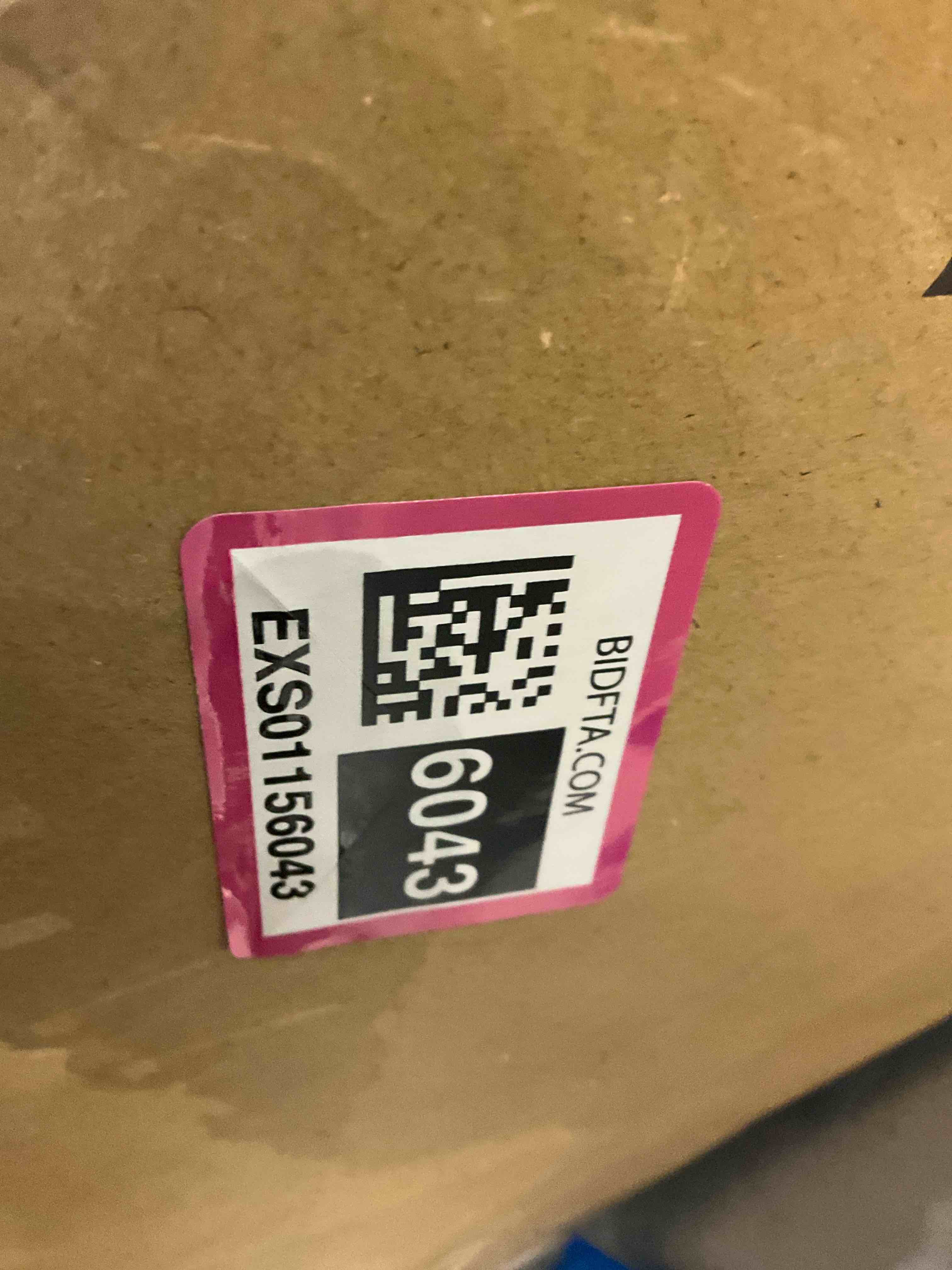 https://s3.amazonaws.com/lotting-images-prod/bidfta/EXS01156043_1705073094566.jpeg