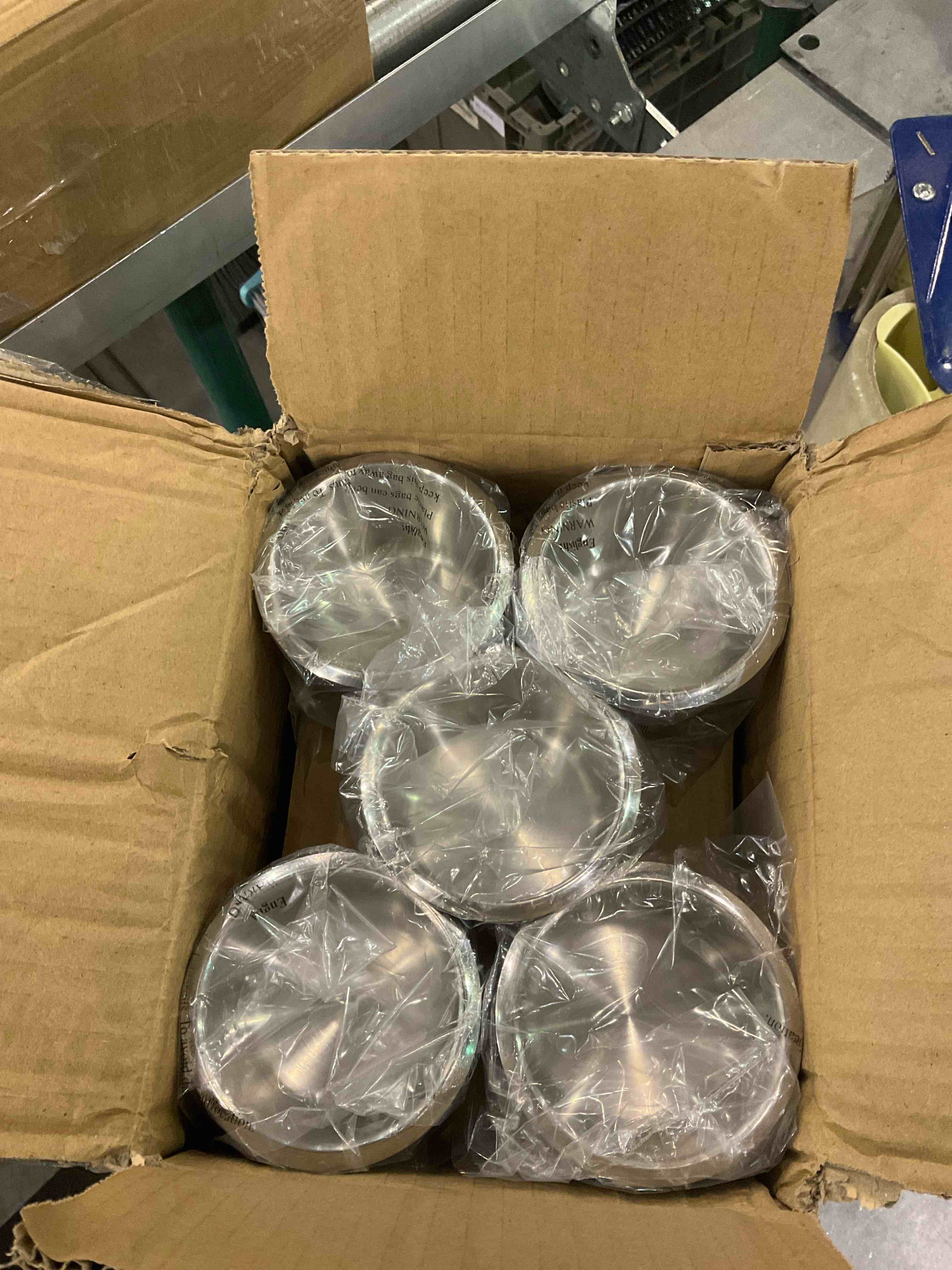 https://s3.amazonaws.com/lotting-images-prod/bidfta/EXS01156313_1706124690002.jpeg