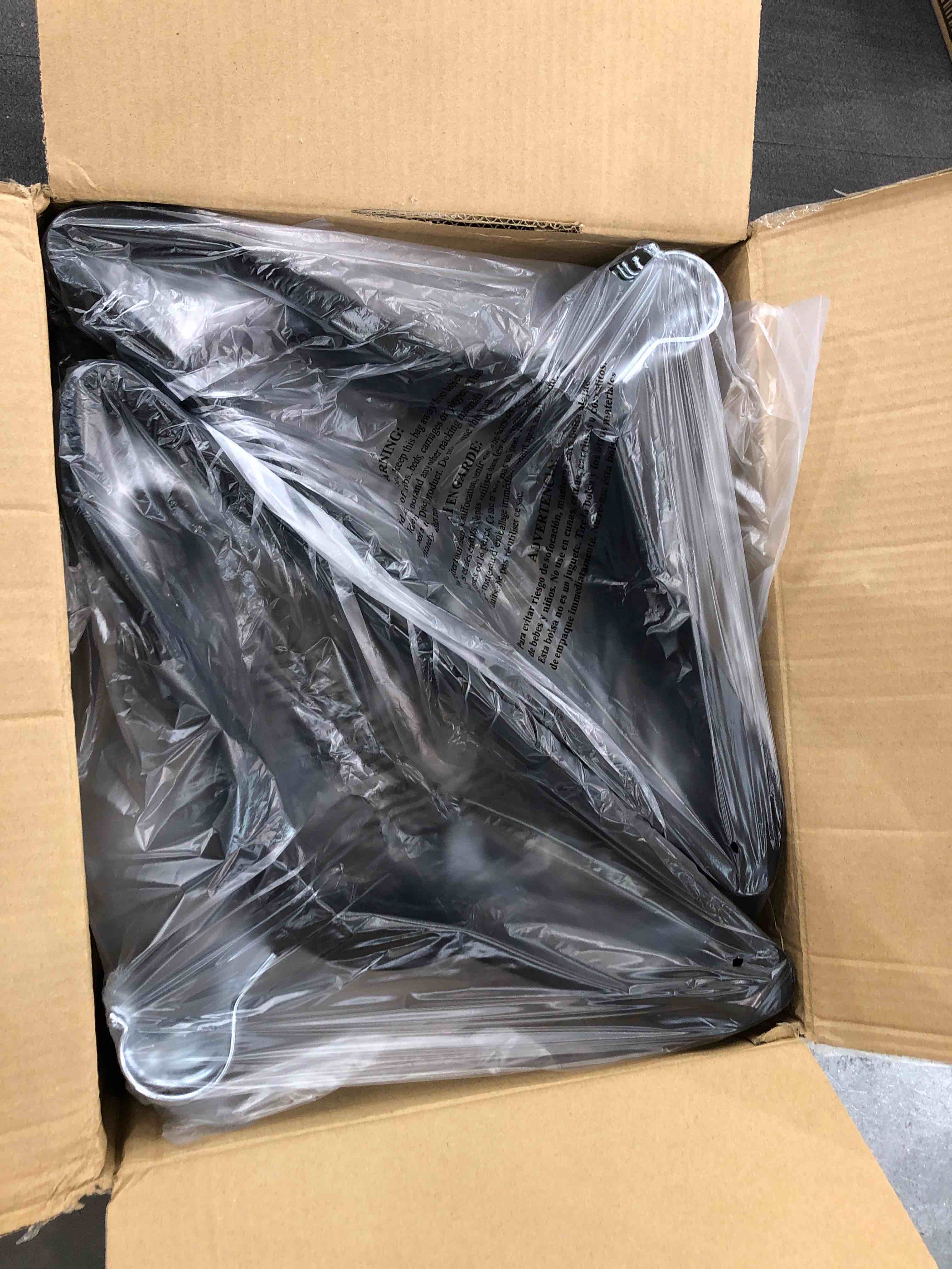 https://s3.amazonaws.com/lotting-images-prod/bidfta/EXS01156396_1705587602132.jpeg