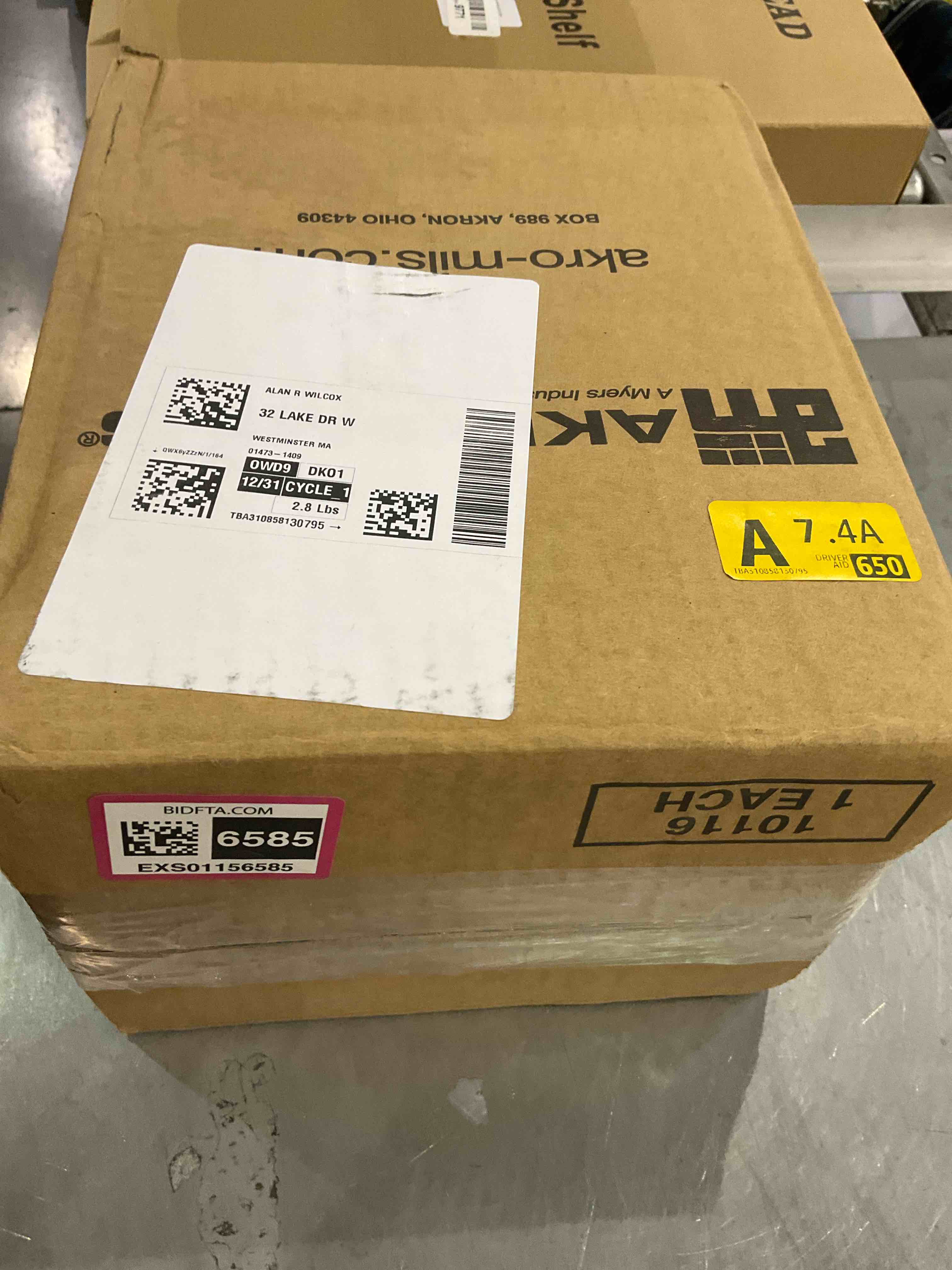 https://s3.amazonaws.com/lotting-images-prod/bidfta/EXS01156585_1705596385801.jpeg