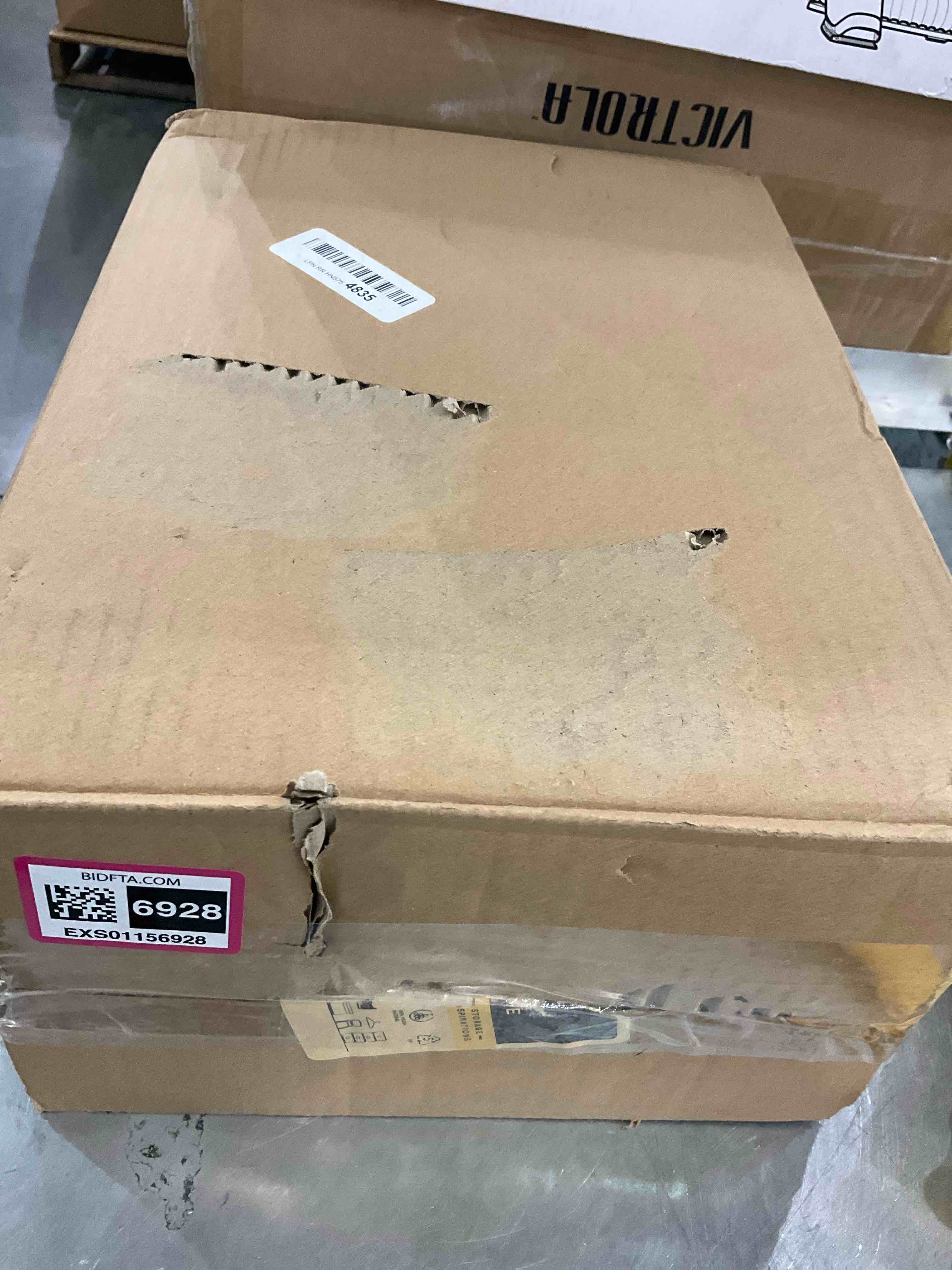 https://s3.amazonaws.com/lotting-images-prod/bidfta/EXS01156928_1705953386488.jpeg
