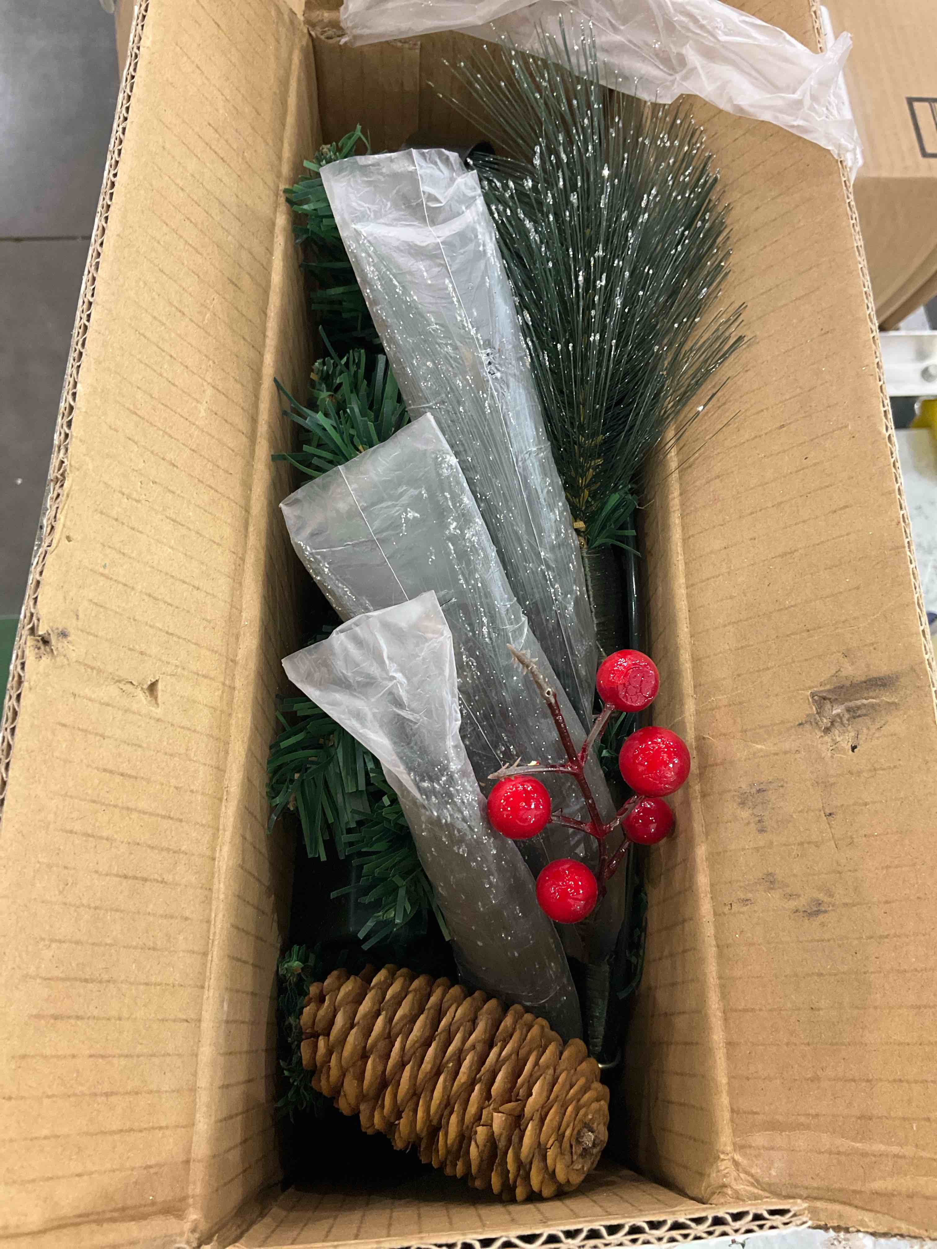 https://s3.amazonaws.com/lotting-images-prod/bidfta/EXS01156938_1705954435469.jpeg