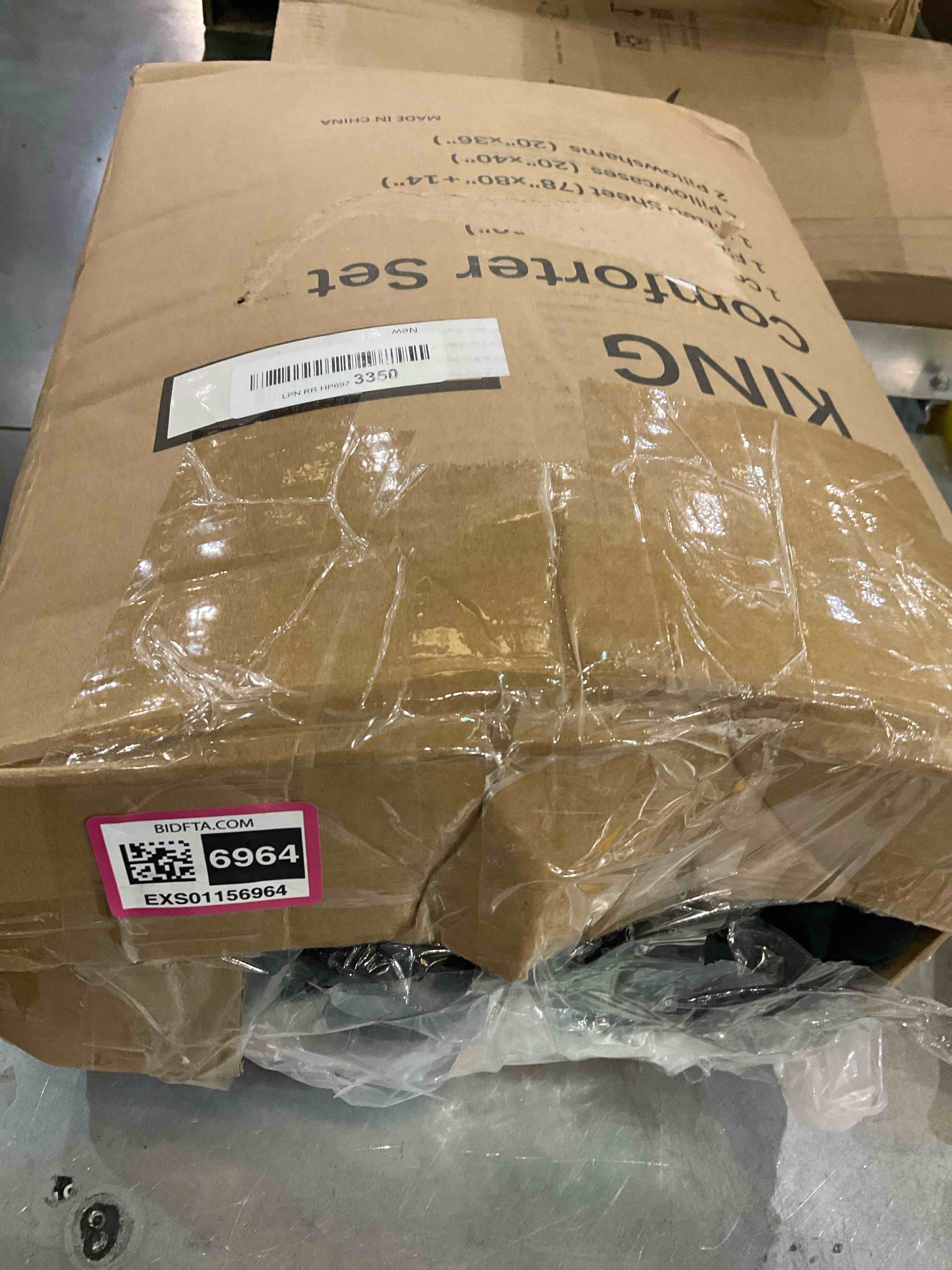 https://s3.amazonaws.com/lotting-images-prod/bidfta/EXS01156964_1705956882772.jpeg