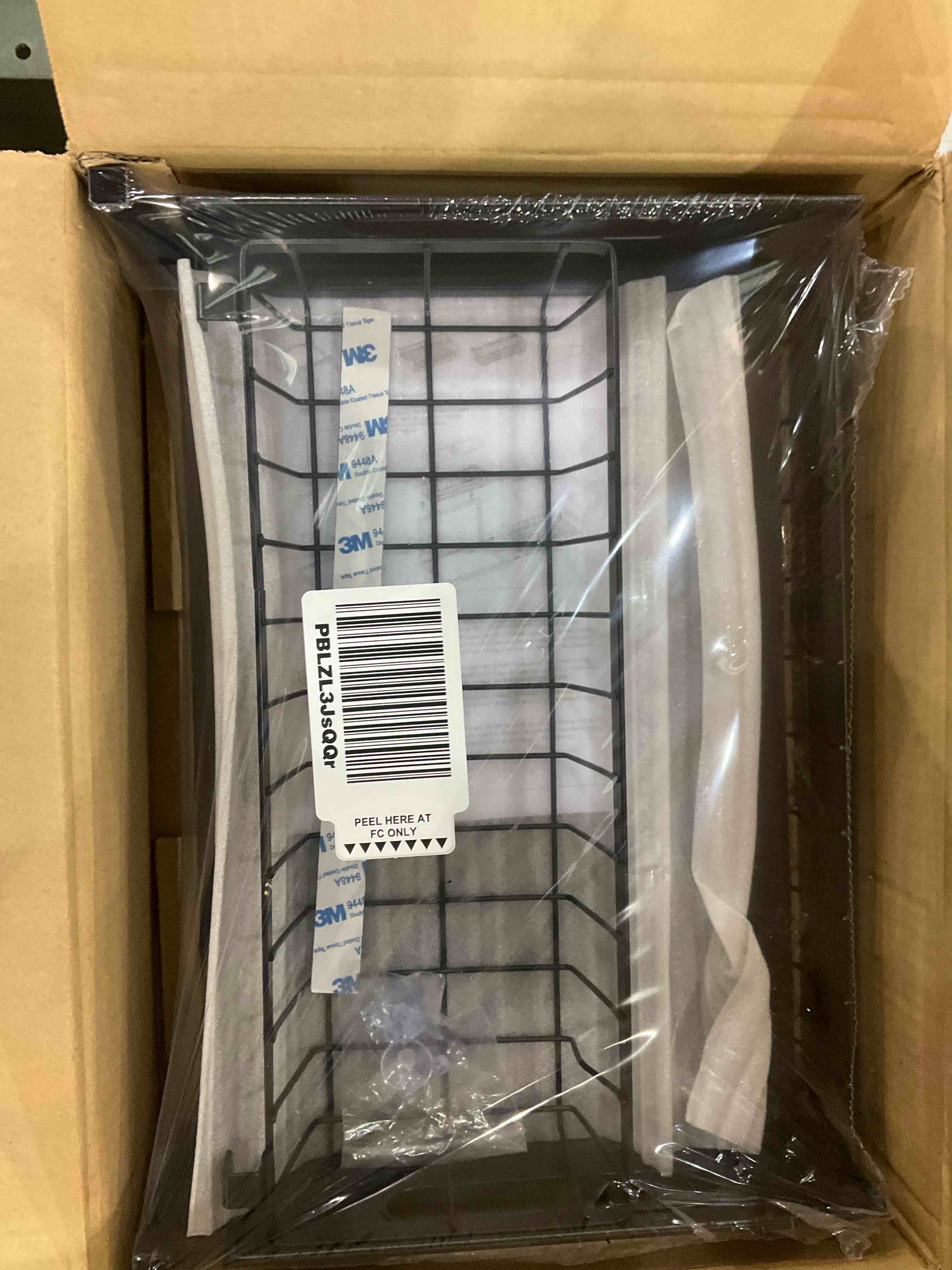 https://s3.amazonaws.com/lotting-images-prod/bidfta/EXS01158809_1704979177808.jpeg