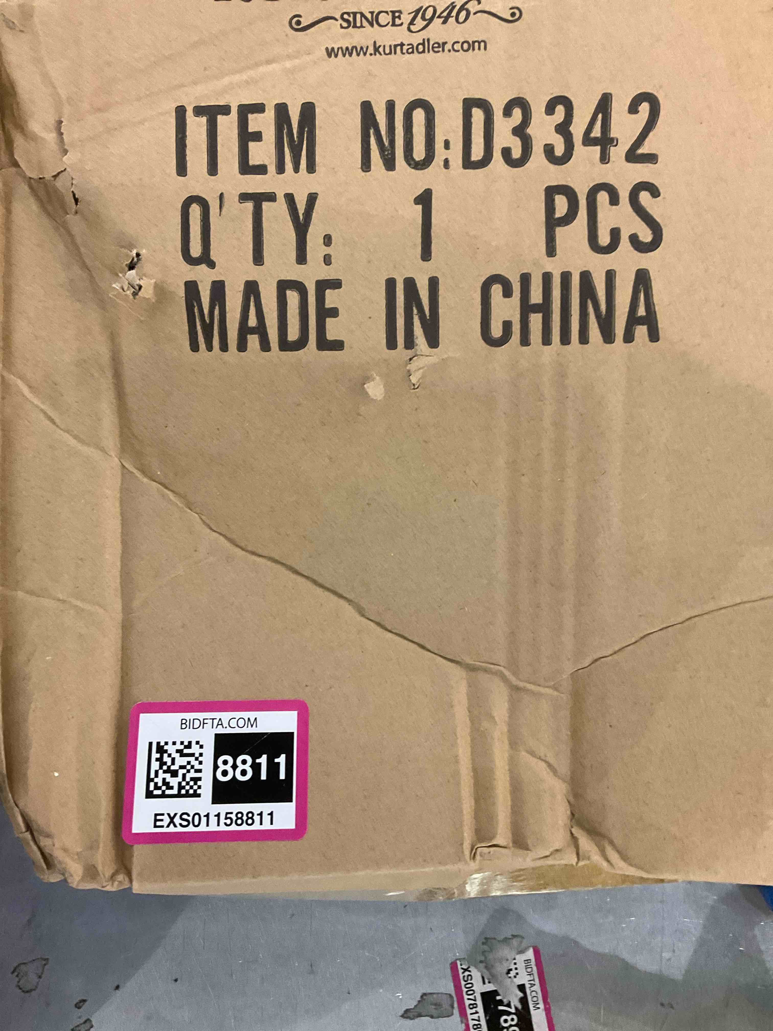 https://s3.amazonaws.com/lotting-images-prod/bidfta/EXS01158811_1704979070781.jpeg