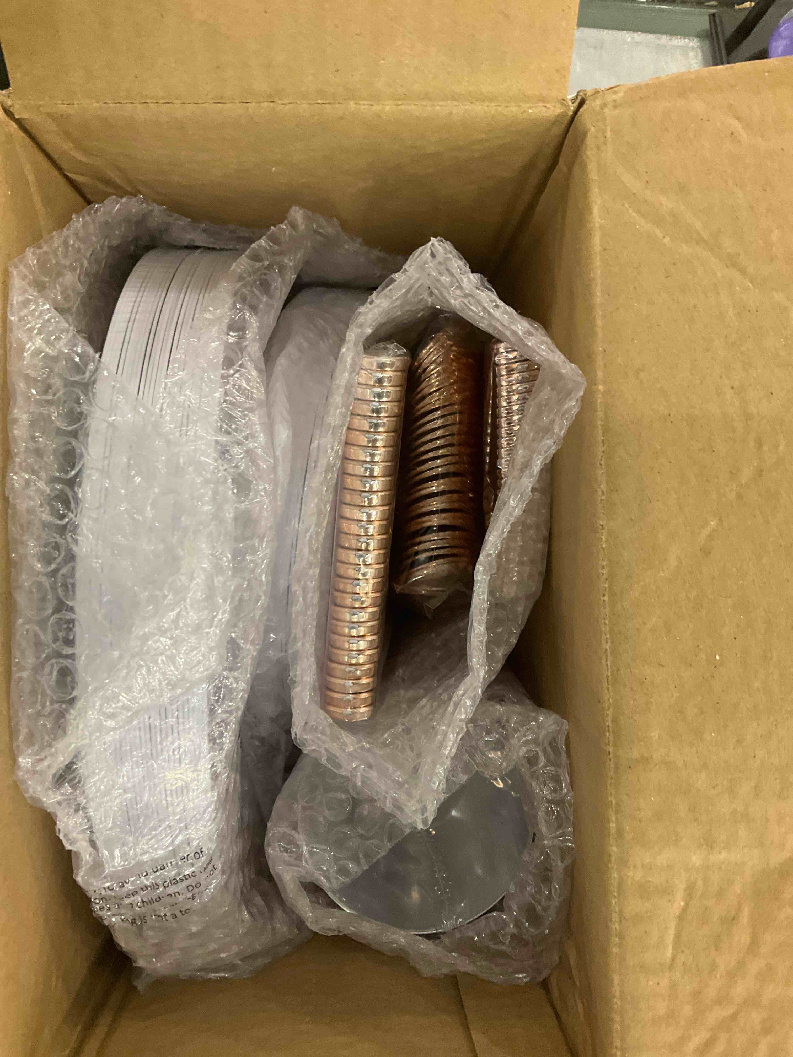 https://s3.amazonaws.com/lotting-images-prod/bidfta/EXS01158842_1704983587503.jpeg