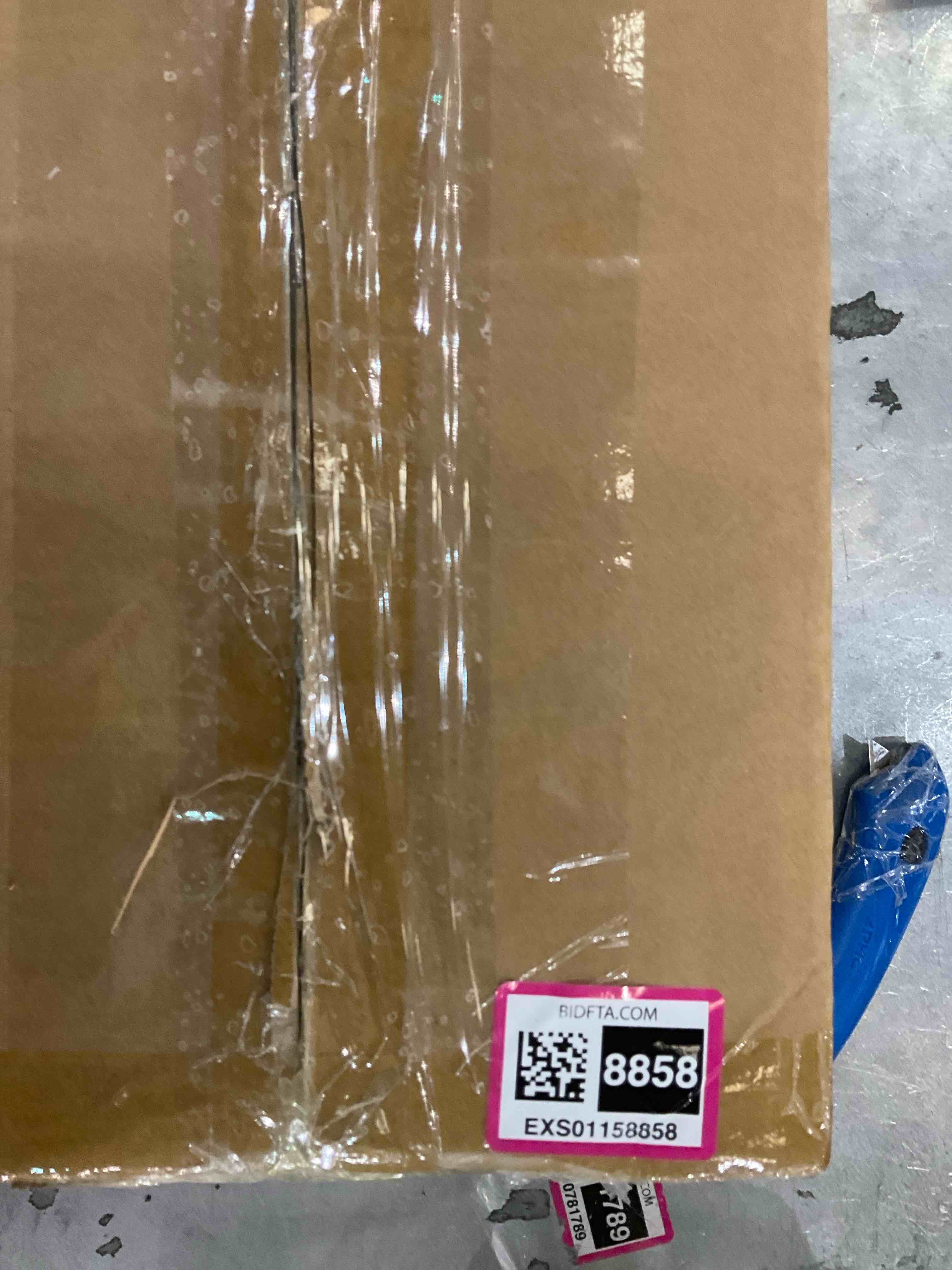 https://s3.amazonaws.com/lotting-images-prod/bidfta/EXS01158858_1704985169866.jpeg
