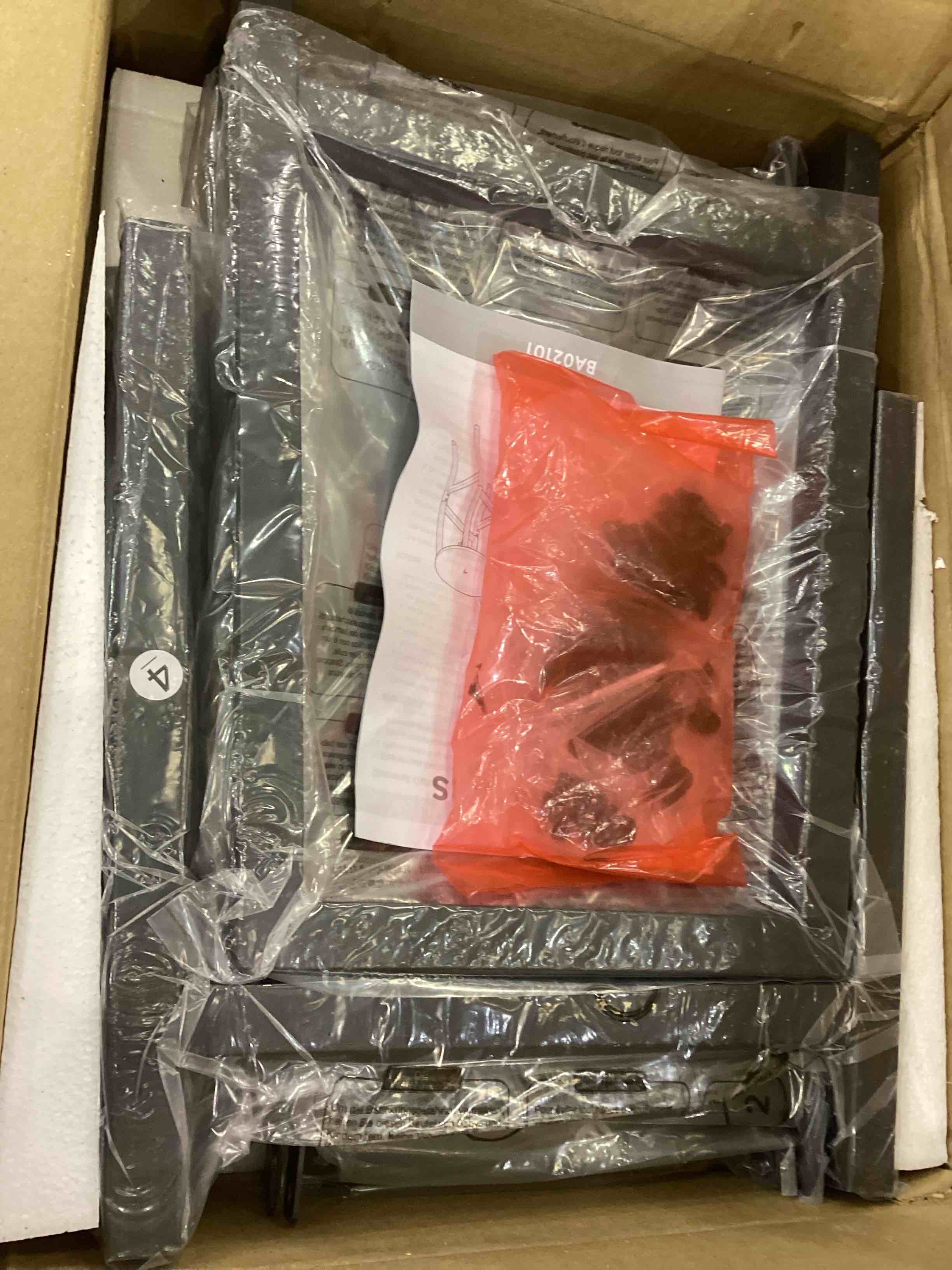 https://s3.amazonaws.com/lotting-images-prod/bidfta/EXS01158979_1705087813895.jpeg
