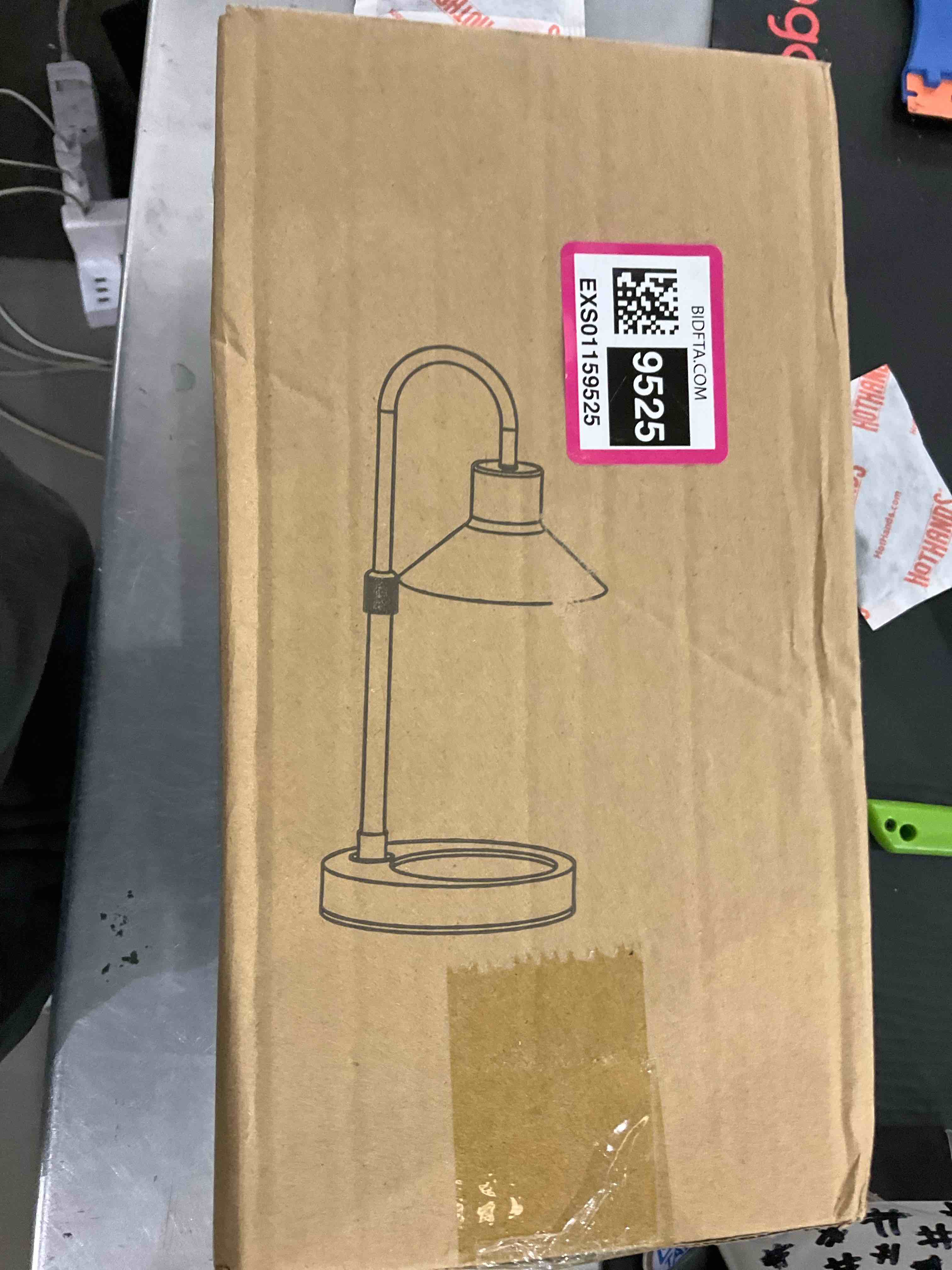 https://s3.amazonaws.com/lotting-images-prod/bidfta/EXS01159525_1705682876223.jpeg