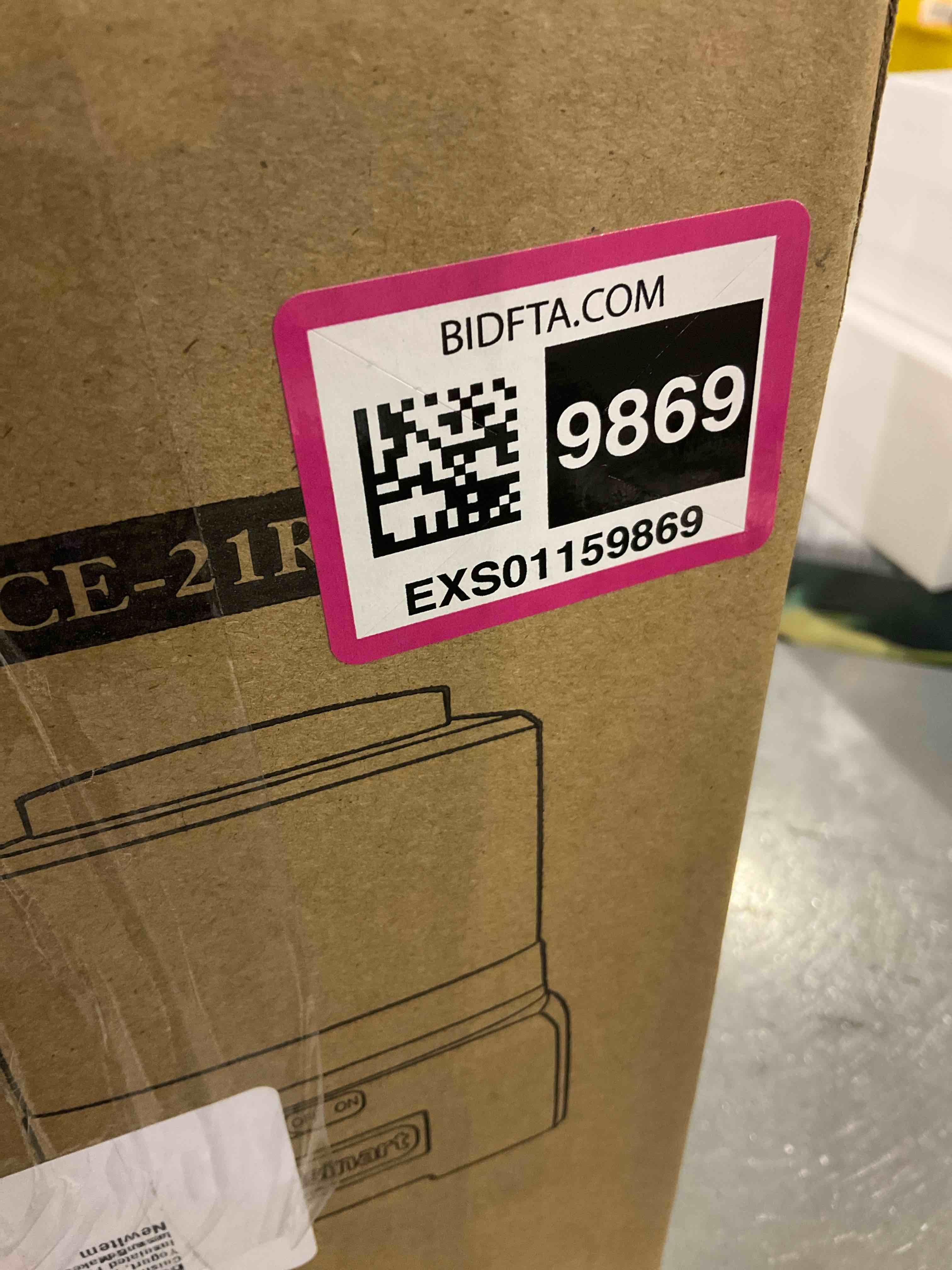 https://s3.amazonaws.com/lotting-images-prod/bidfta/EXS01159869_1706108928480.jpeg