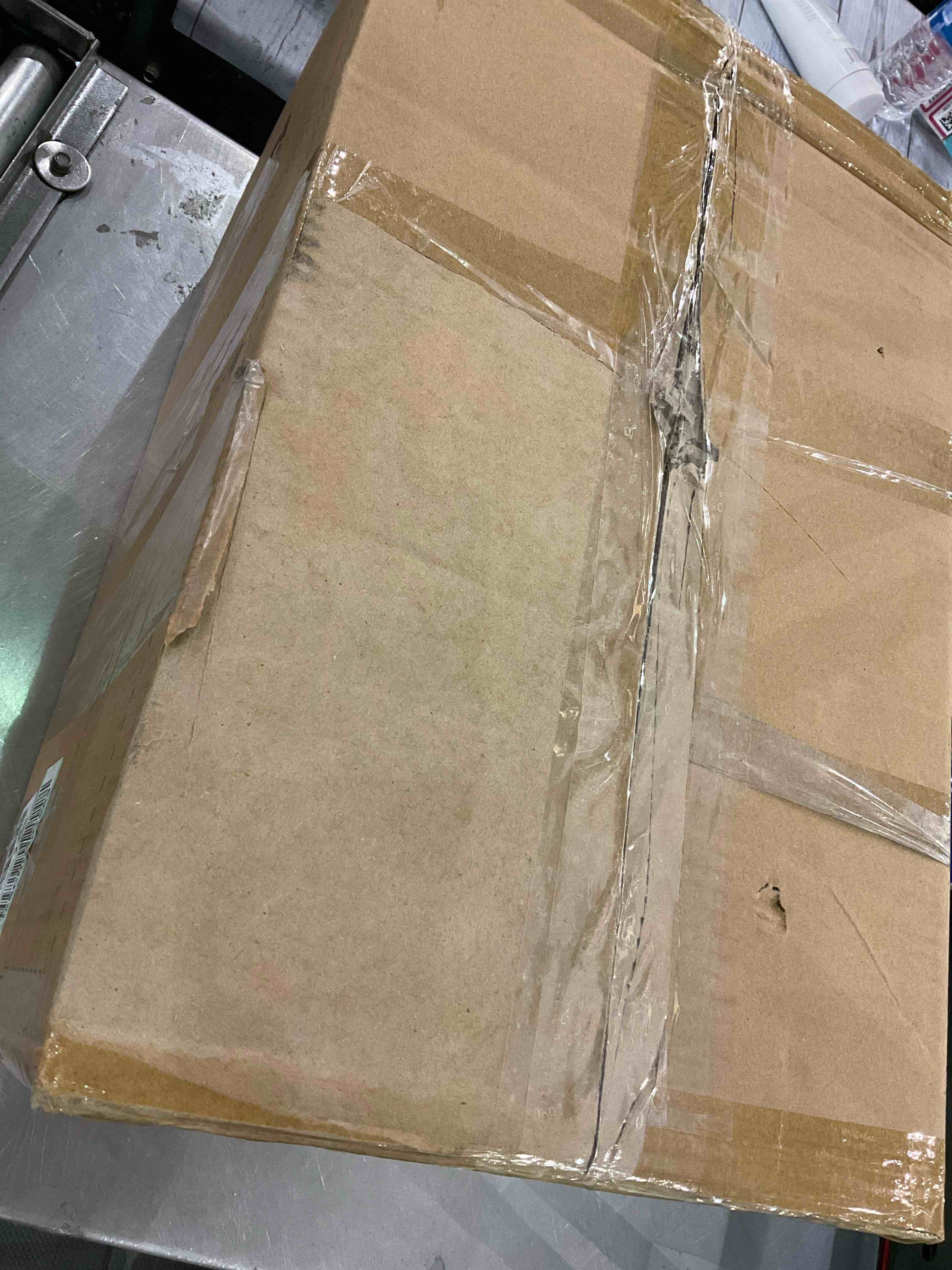 https://s3.amazonaws.com/lotting-images-prod/bidfta/EXS01159966_1706198007388.jpeg