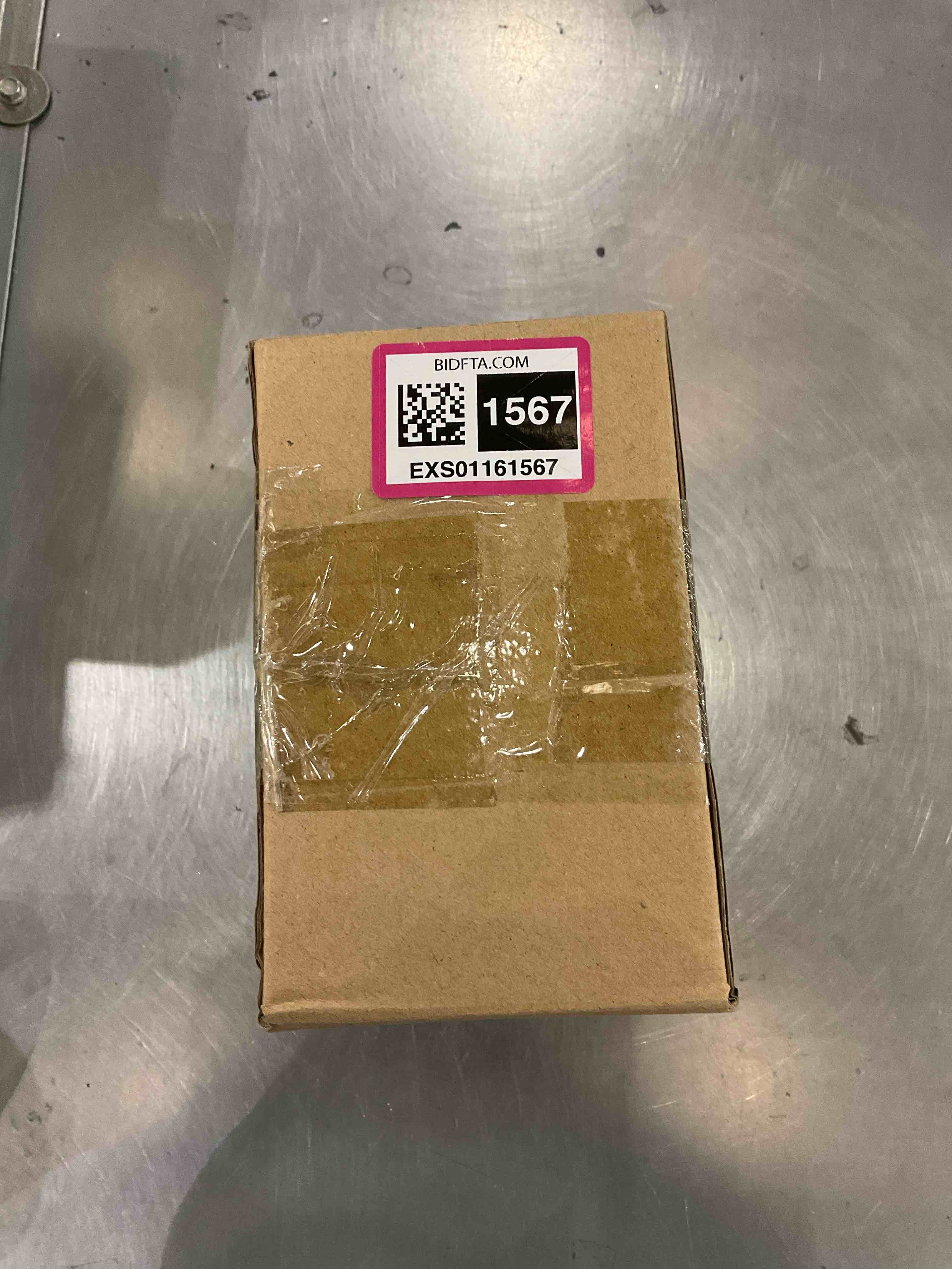 https://s3.amazonaws.com/lotting-images-prod/bidfta/EXS01161567_1705084372153.jpeg