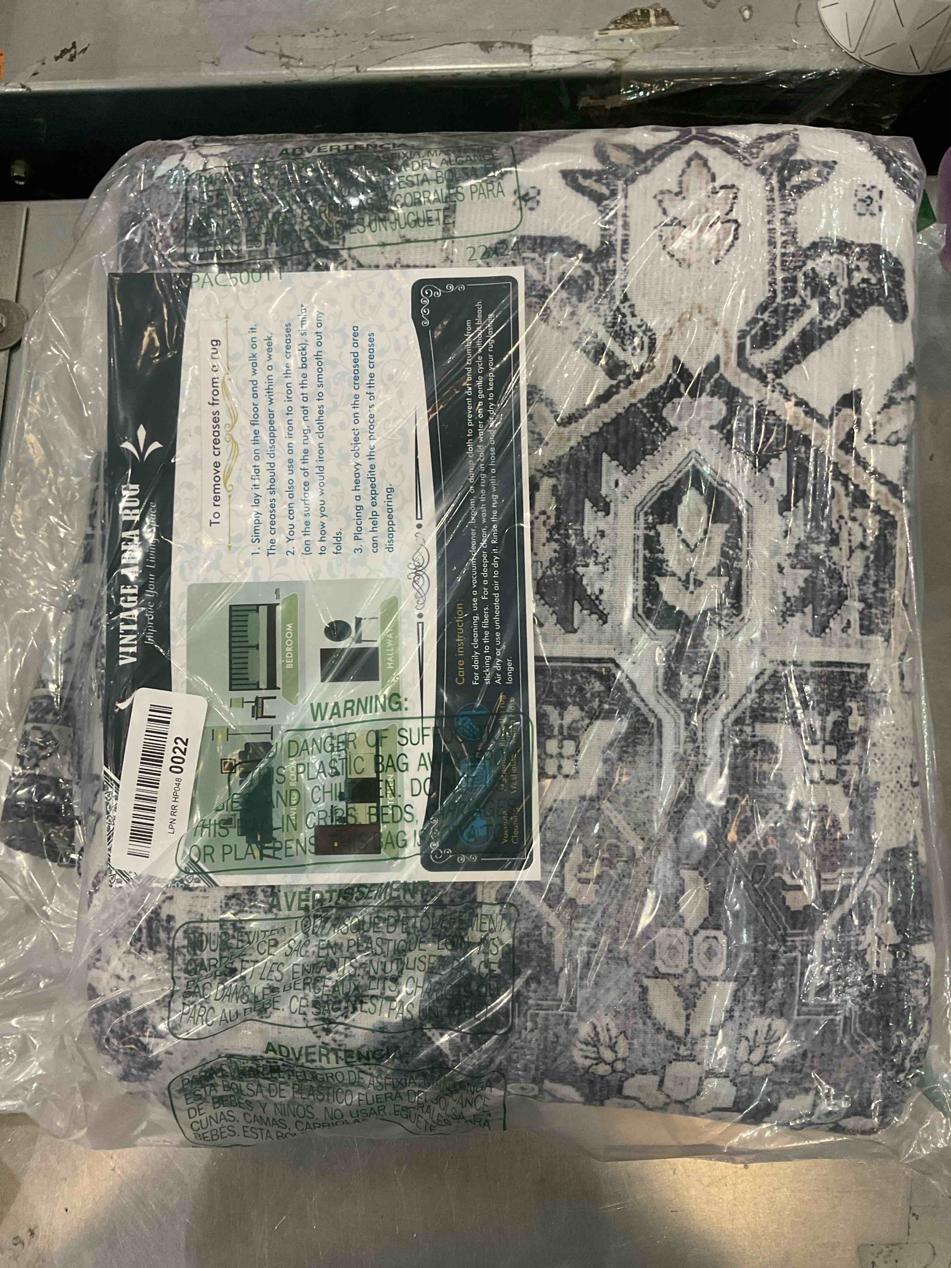 https://s3.amazonaws.com/lotting-images-prod/bidfta/EXS01161595_1705088852197.jpeg