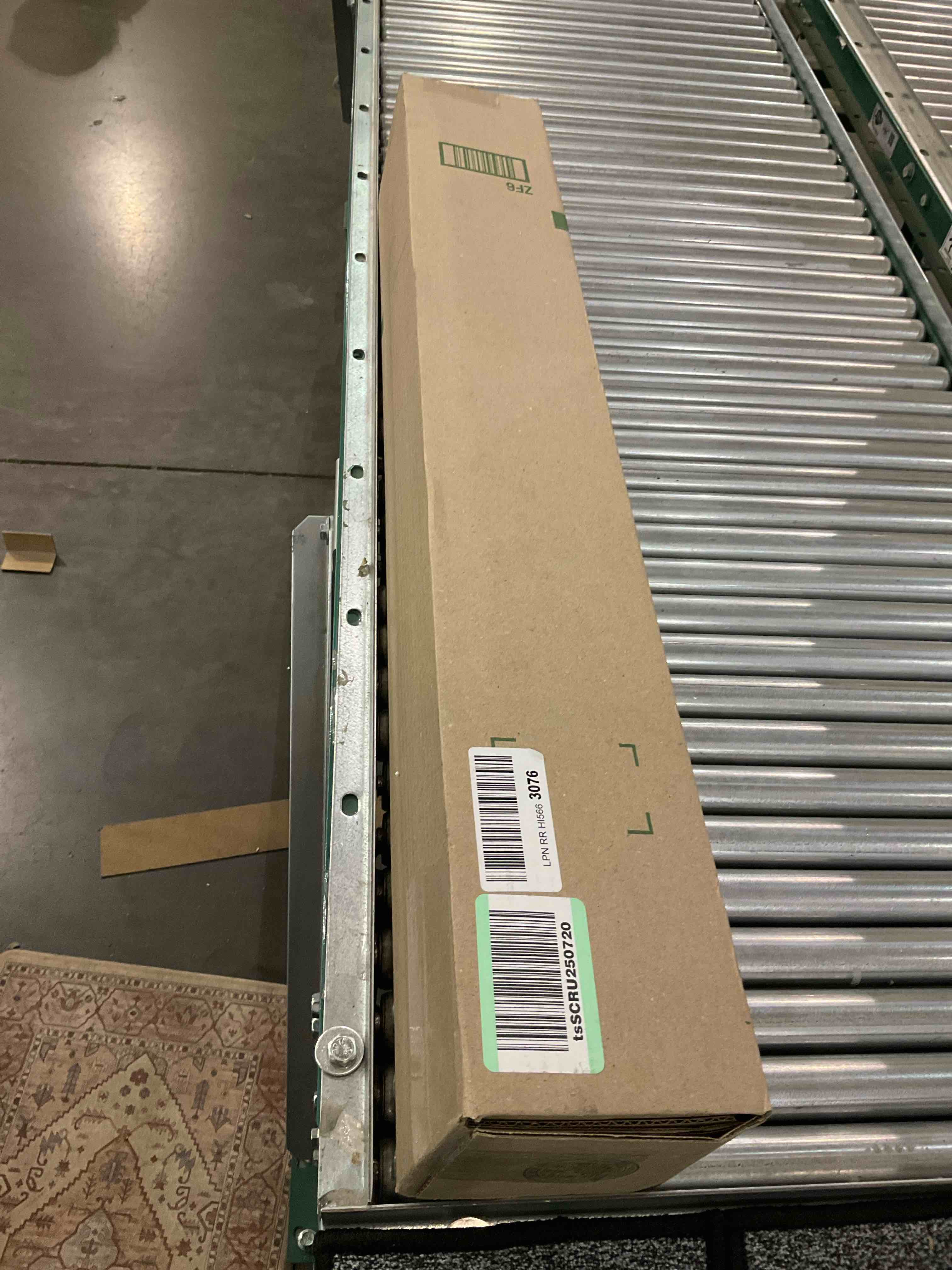 https://s3.amazonaws.com/lotting-images-prod/bidfta/EXS01162550_1706195056726.jpeg
