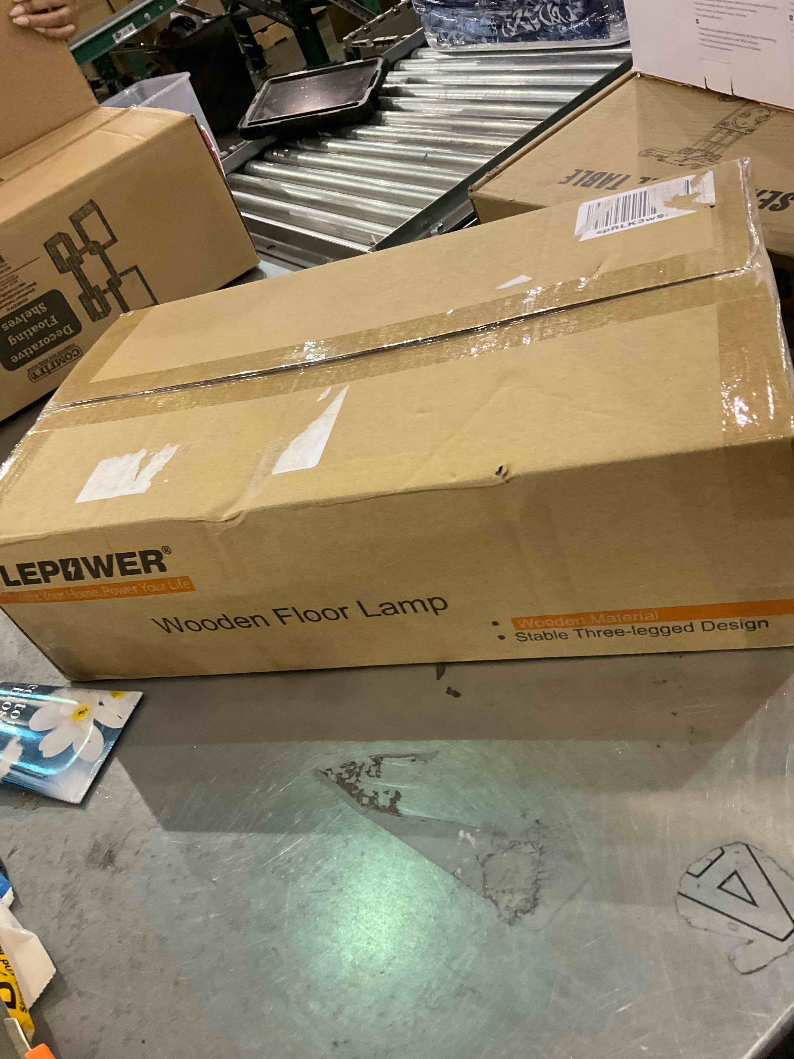 https://s3.amazonaws.com/lotting-images-prod/bidfta/EXS01163379_1706107533215.jpeg