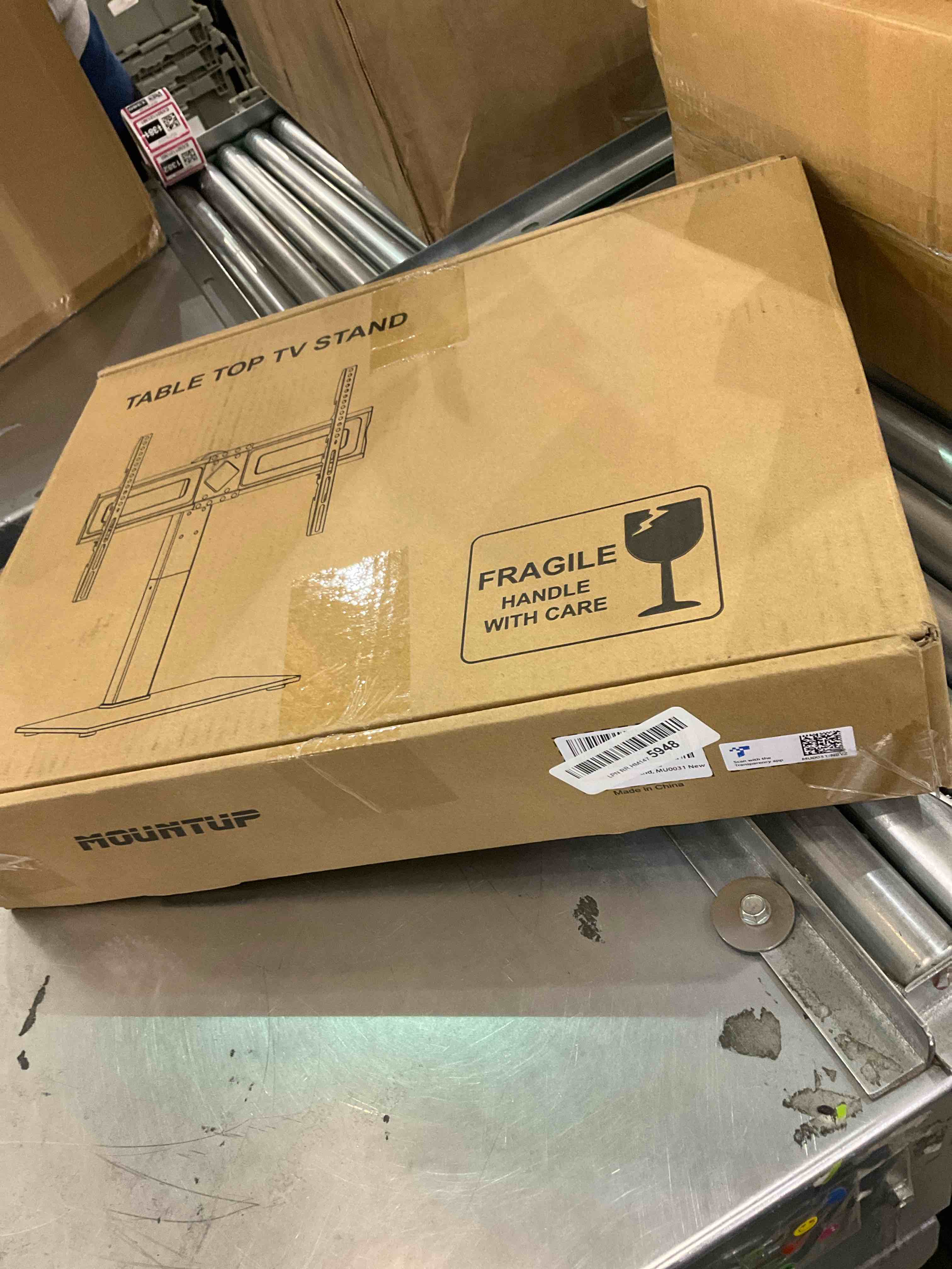 https://s3.amazonaws.com/lotting-images-prod/bidfta/EXS01163390_1706112585506.jpeg