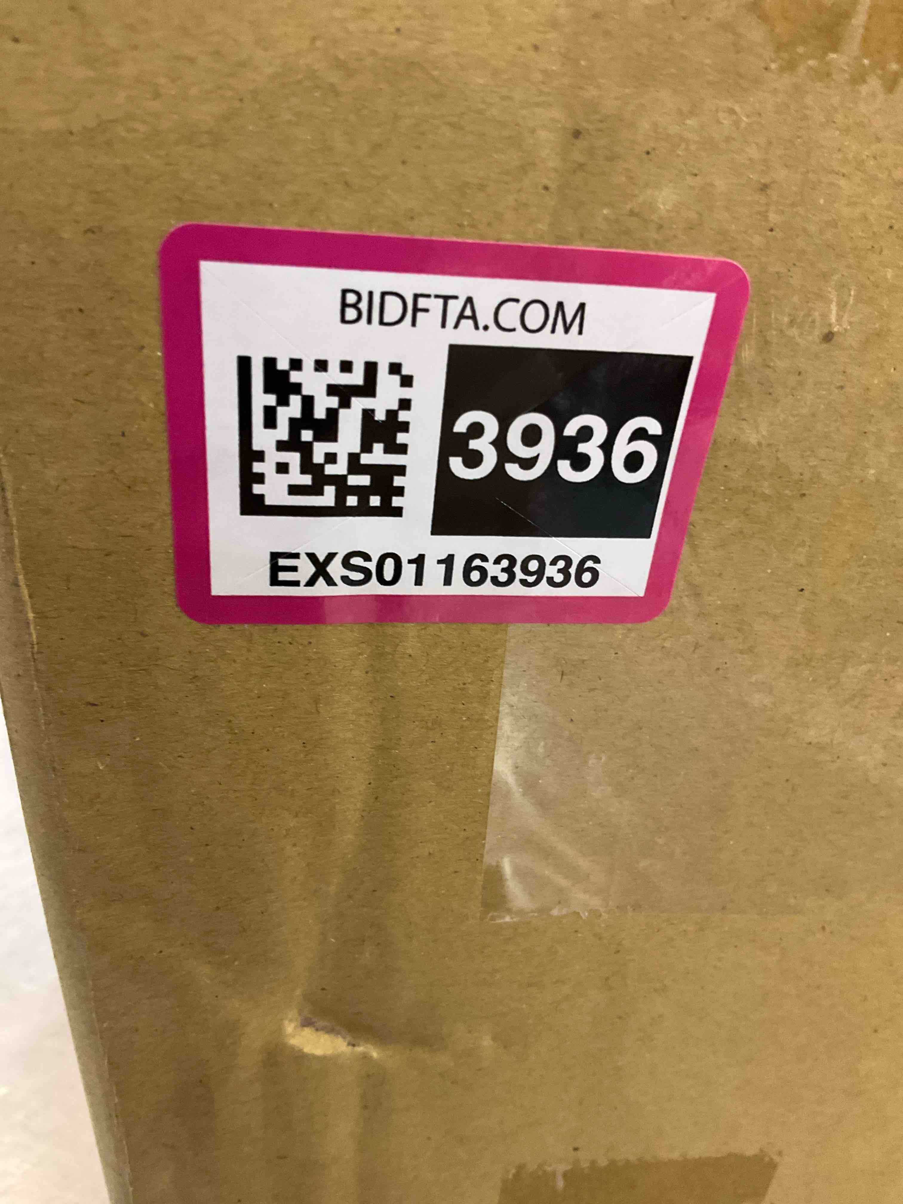 https://s3.amazonaws.com/lotting-images-prod/bidfta/EXS01163936_1705941724759.jpeg