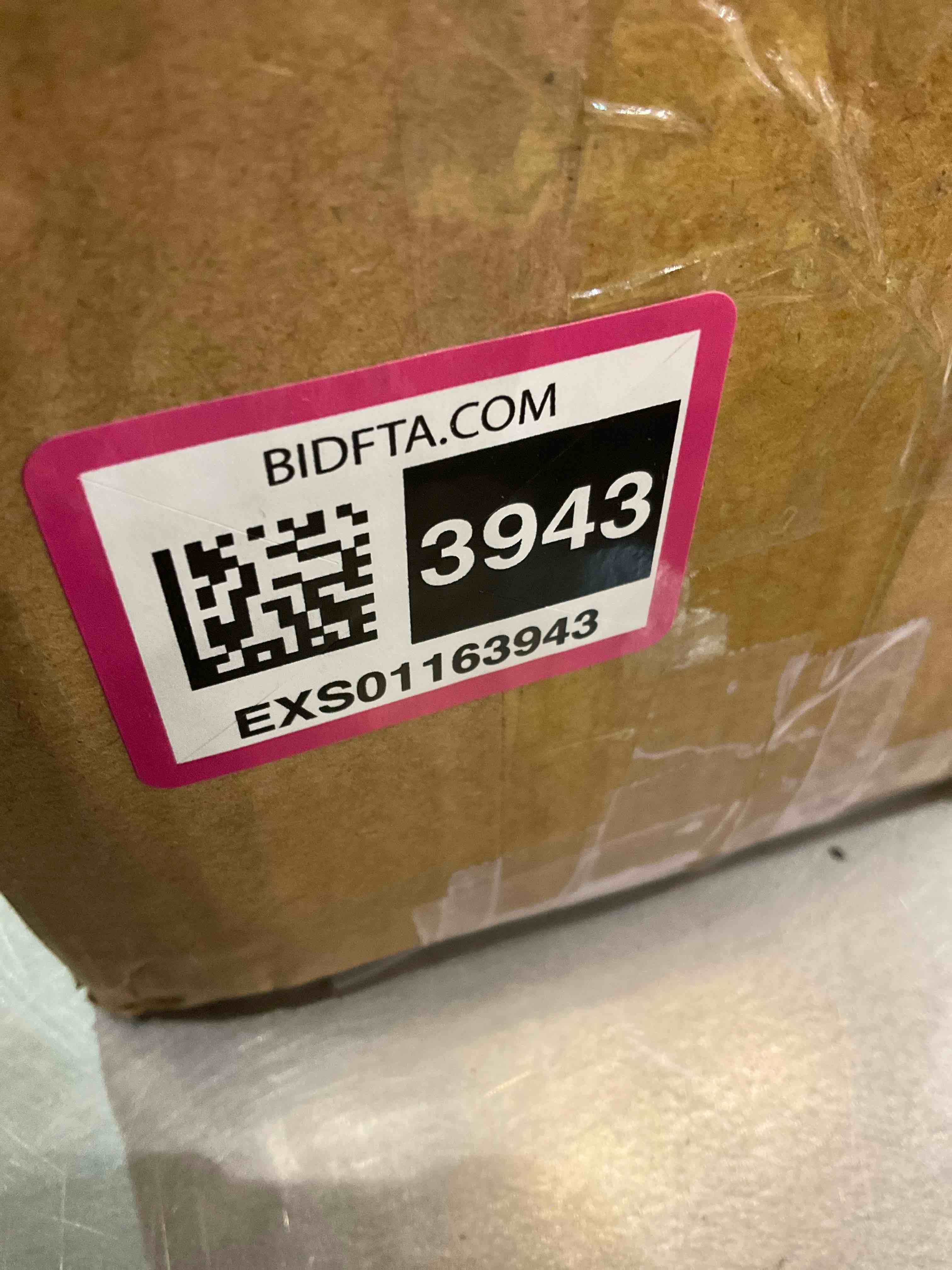 https://s3.amazonaws.com/lotting-images-prod/bidfta/EXS01163943_1705944898992.jpeg