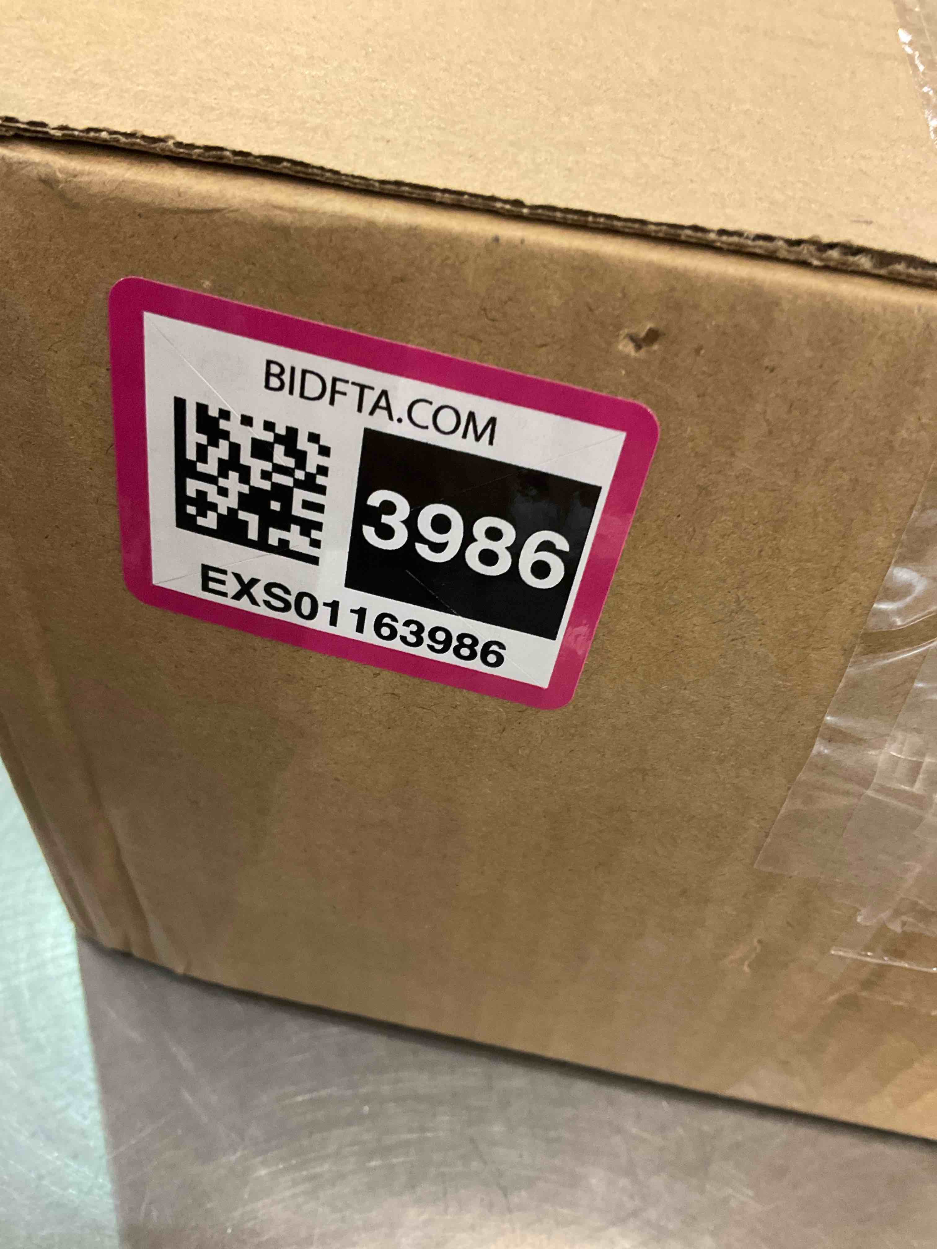 https://s3.amazonaws.com/lotting-images-prod/bidfta/EXS01163986_1705951520187.jpeg