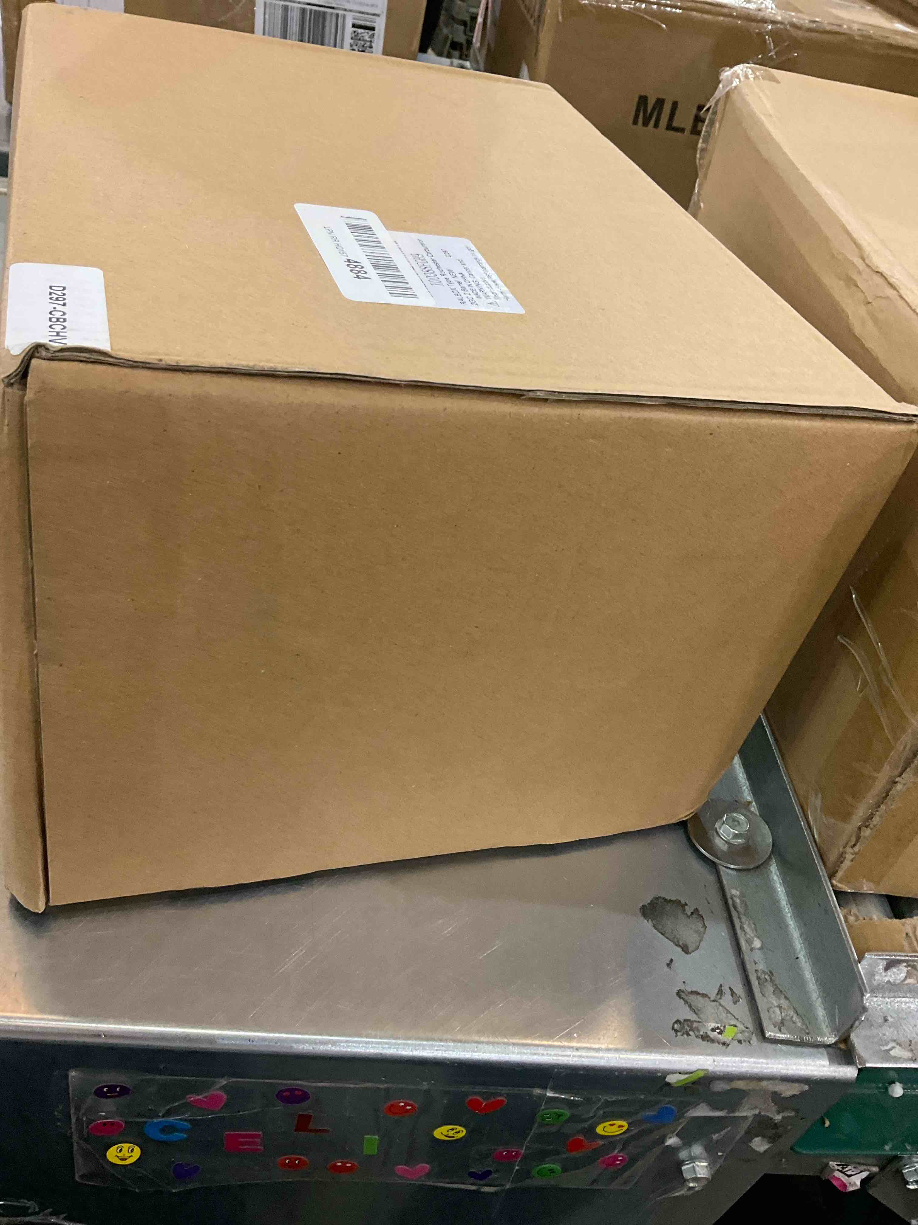 https://s3.amazonaws.com/lotting-images-prod/bidfta/EXS01164029_1705001239973.jpeg