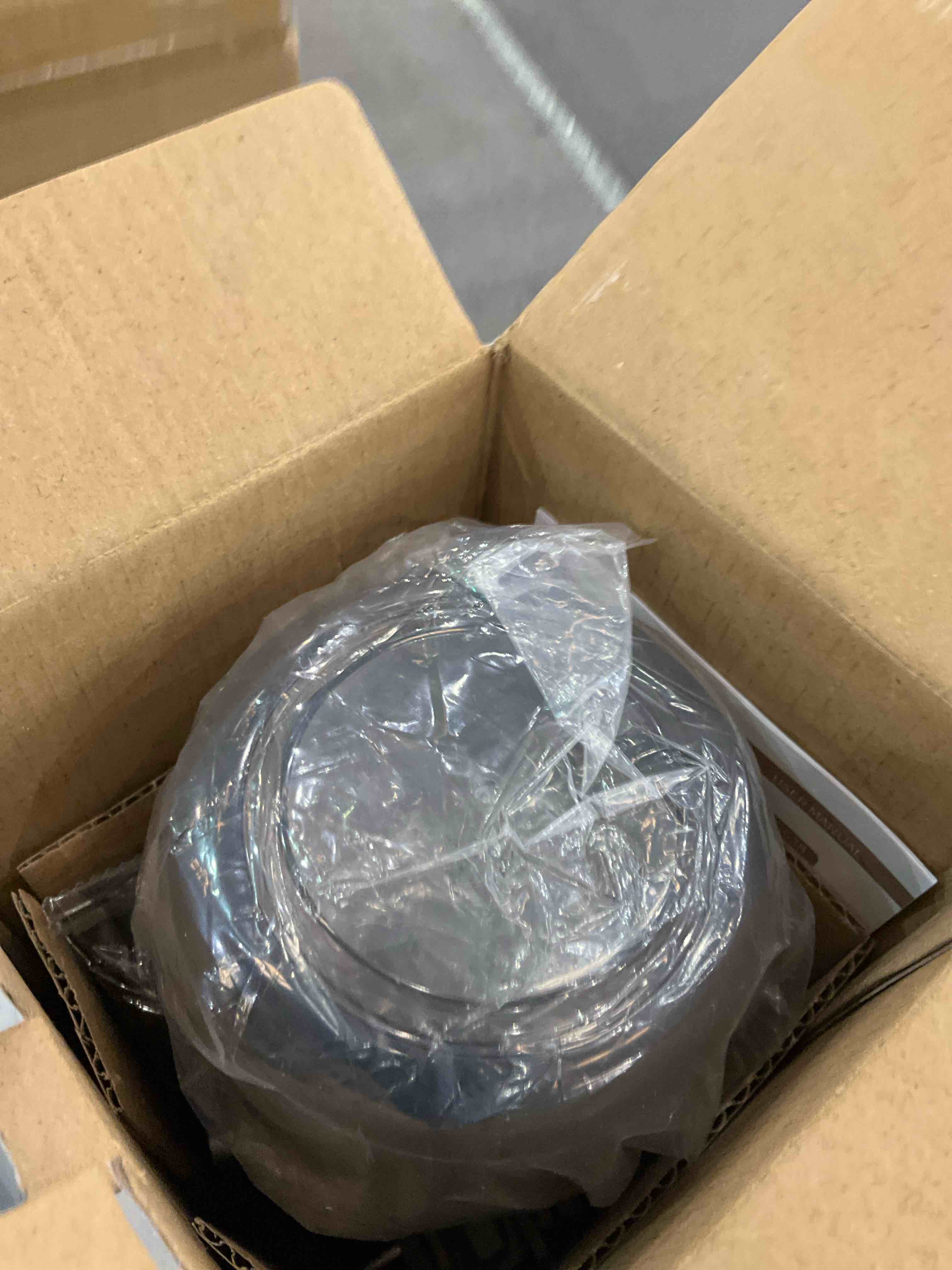 https://s3.amazonaws.com/lotting-images-prod/bidfta/EXS01165519_1705948376036.jpeg