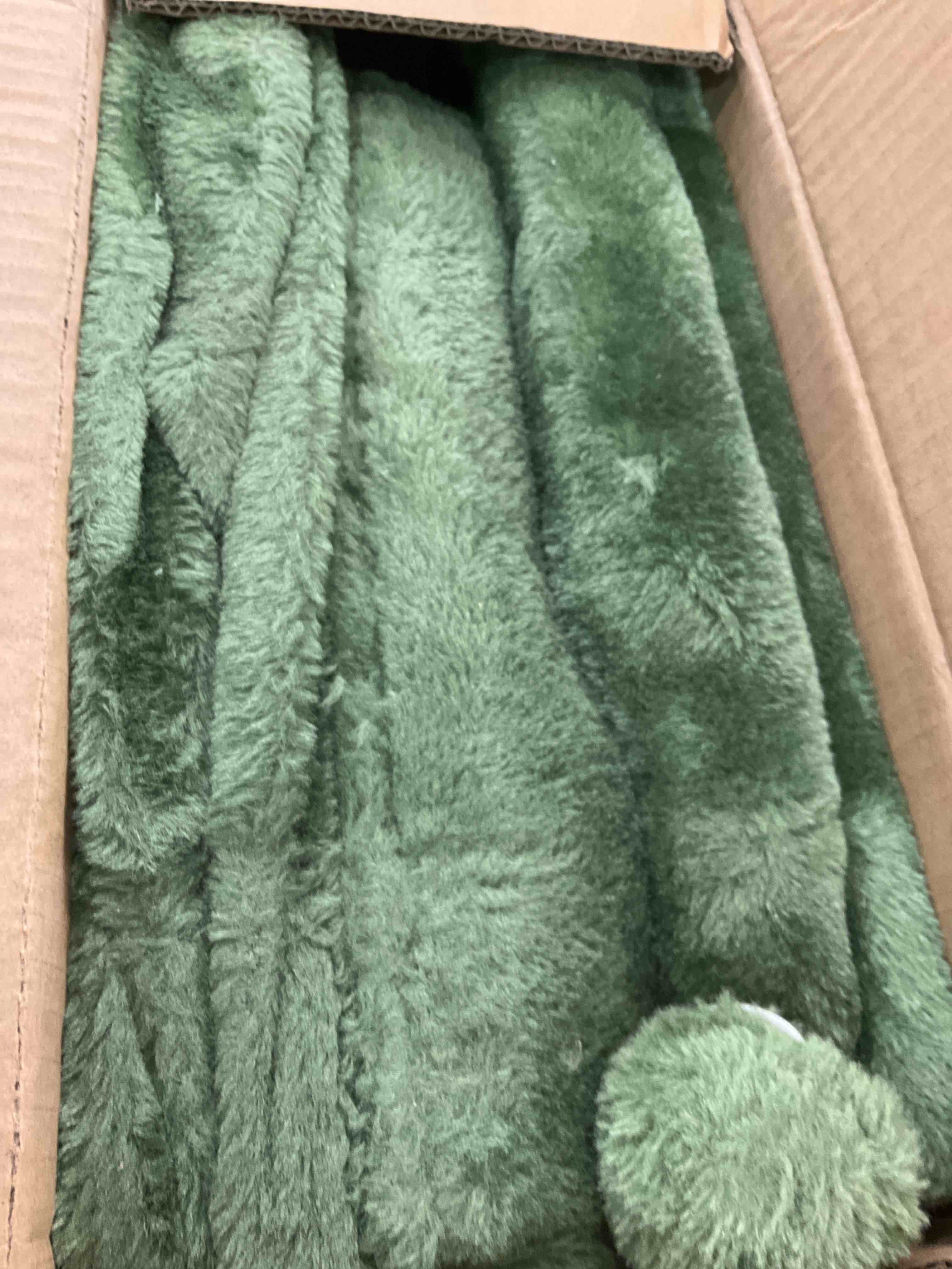 https://s3.amazonaws.com/lotting-images-prod/bidfta/EXS01165715_1706033461390.jpeg