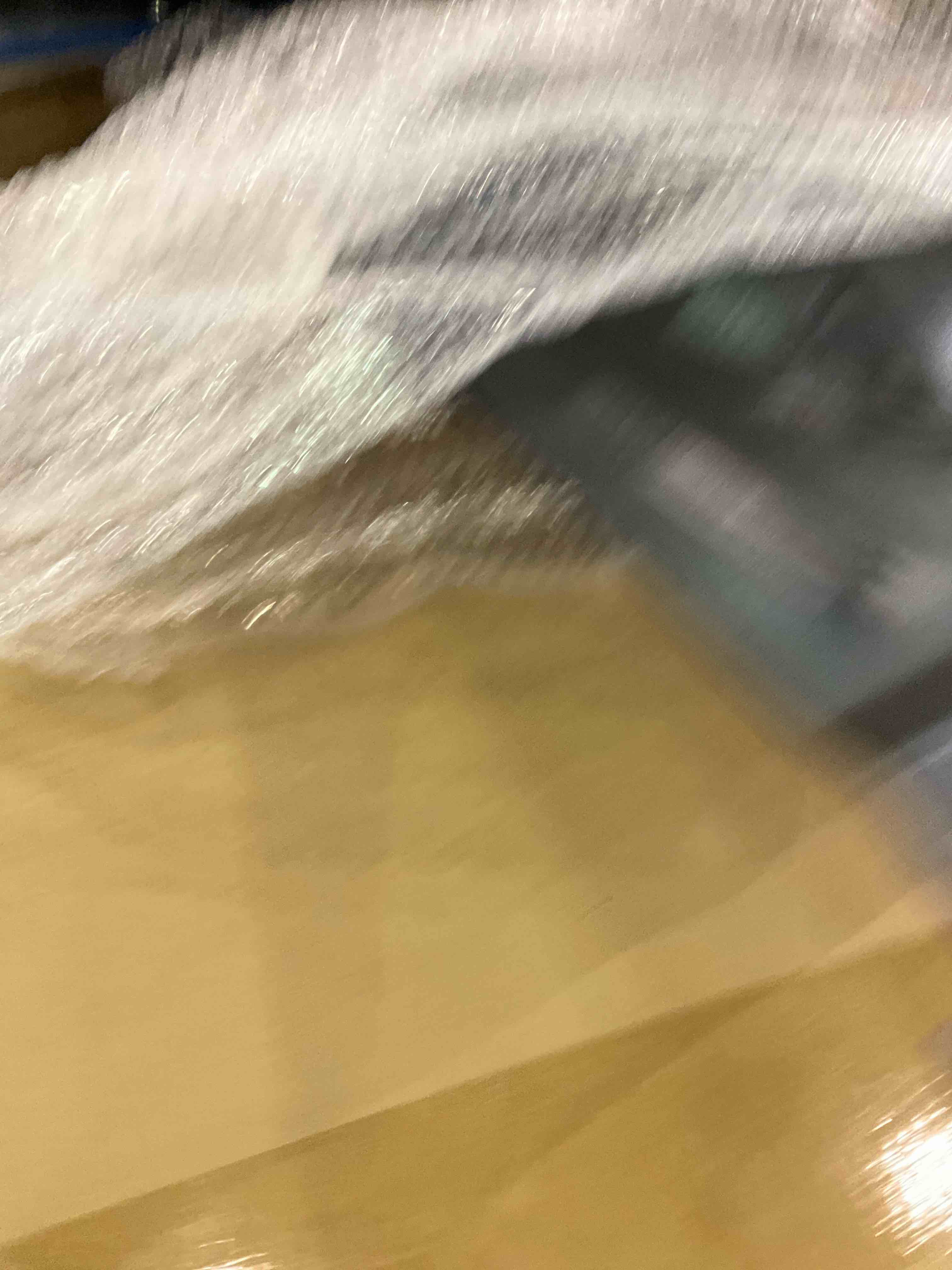 https://s3.amazonaws.com/lotting-images-prod/bidfta/EXS01165979_1706193634798.jpeg